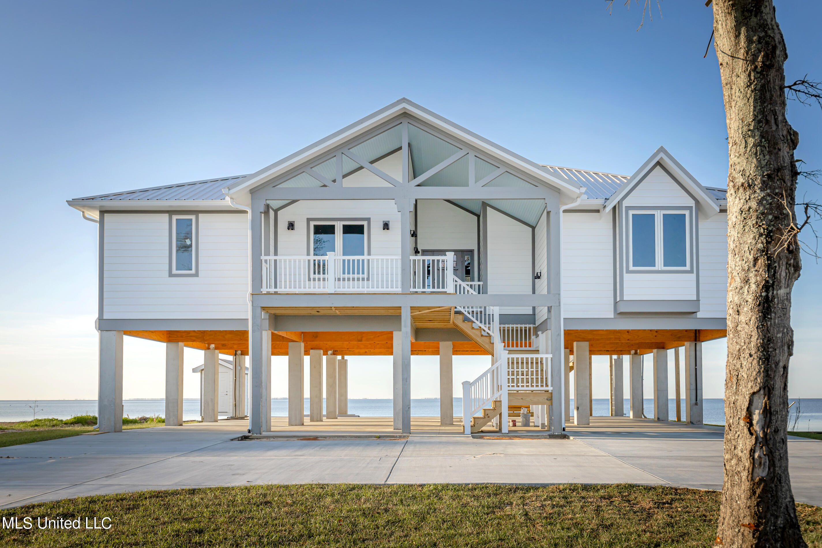 6631 Belle Fontaine Drive