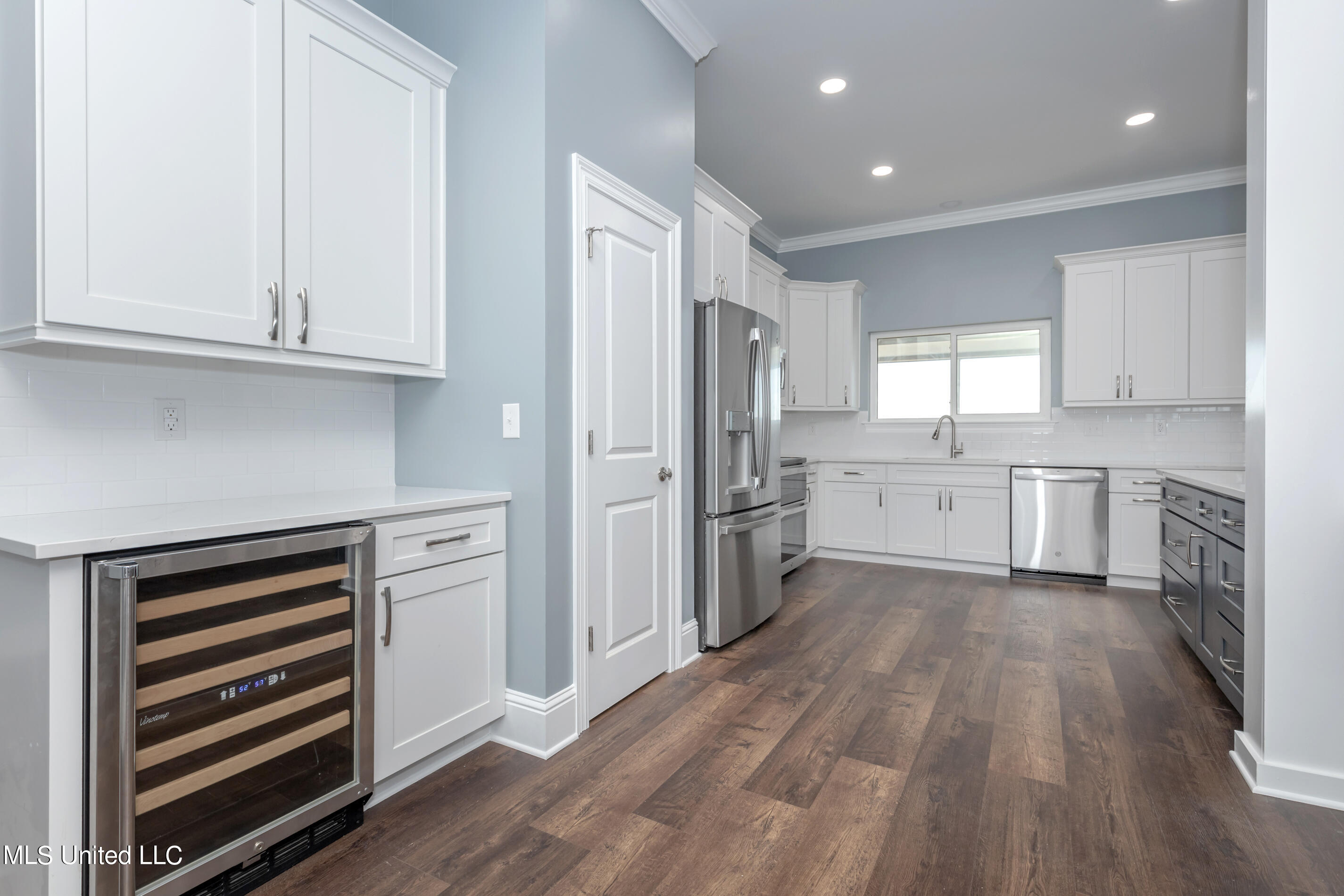 6631 Belle Fontaine Drive