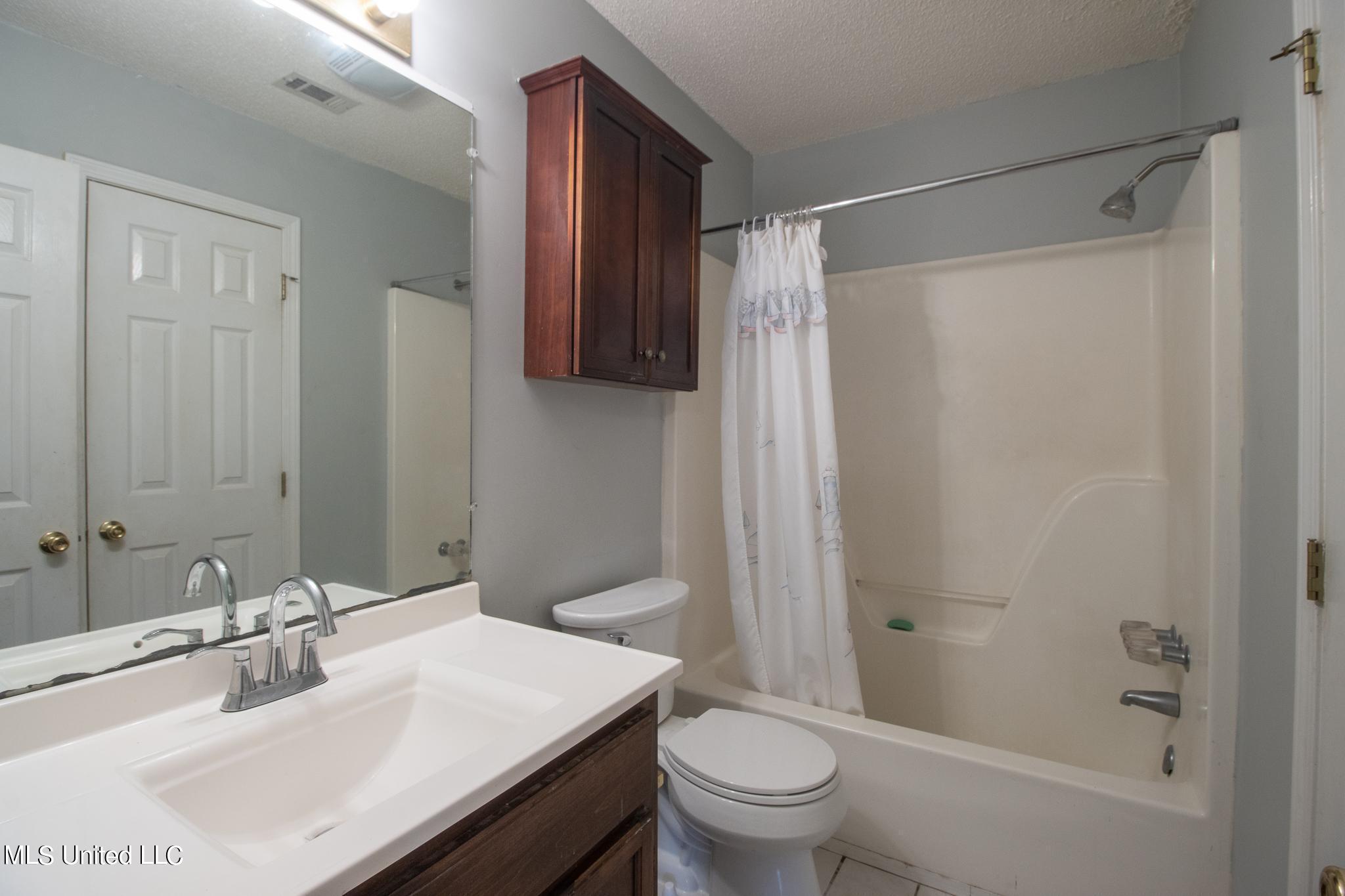 11029 Windsor Hill Drive, D'Iberville