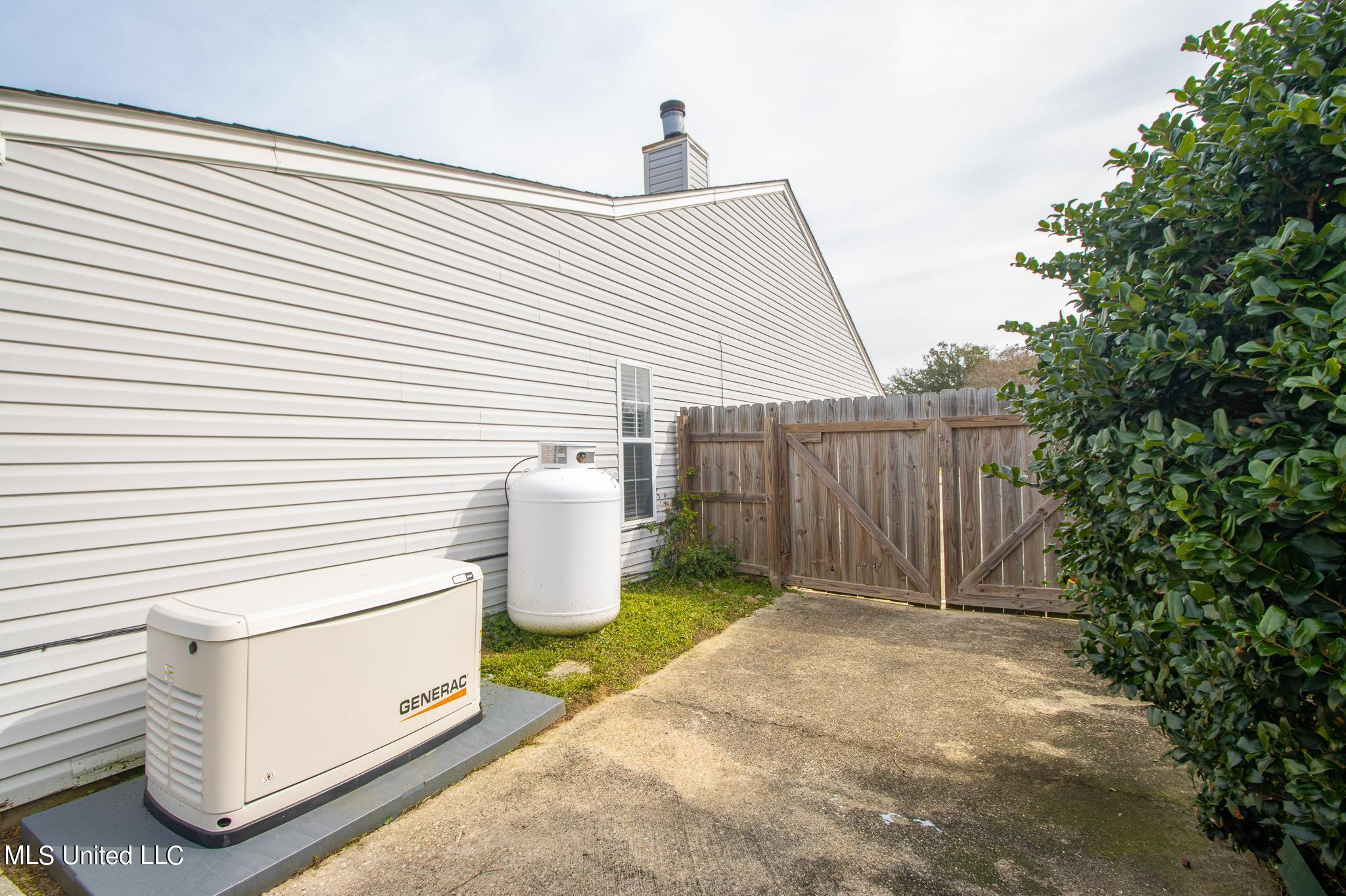 11029 Windsor Hill Drive, D'Iberville