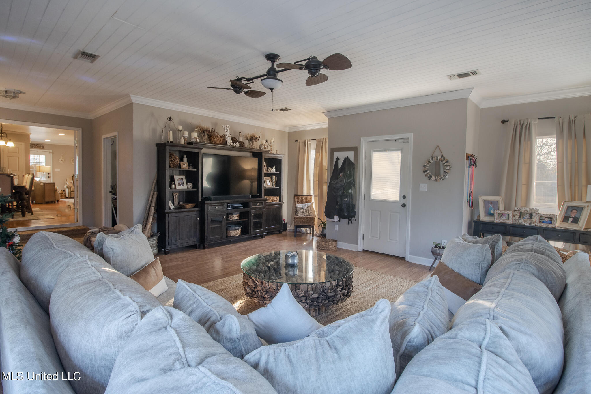8600 Shetland Drive