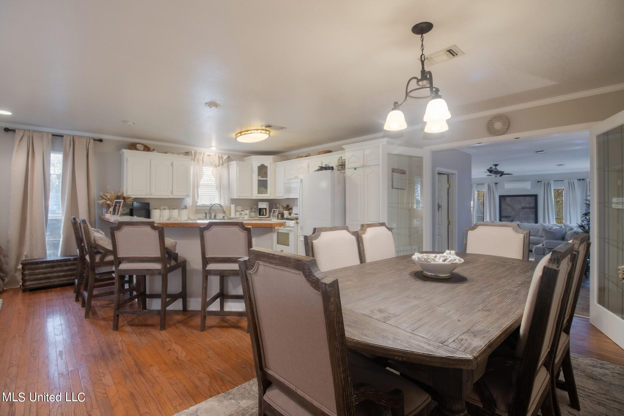 8600 Shetland Drive
