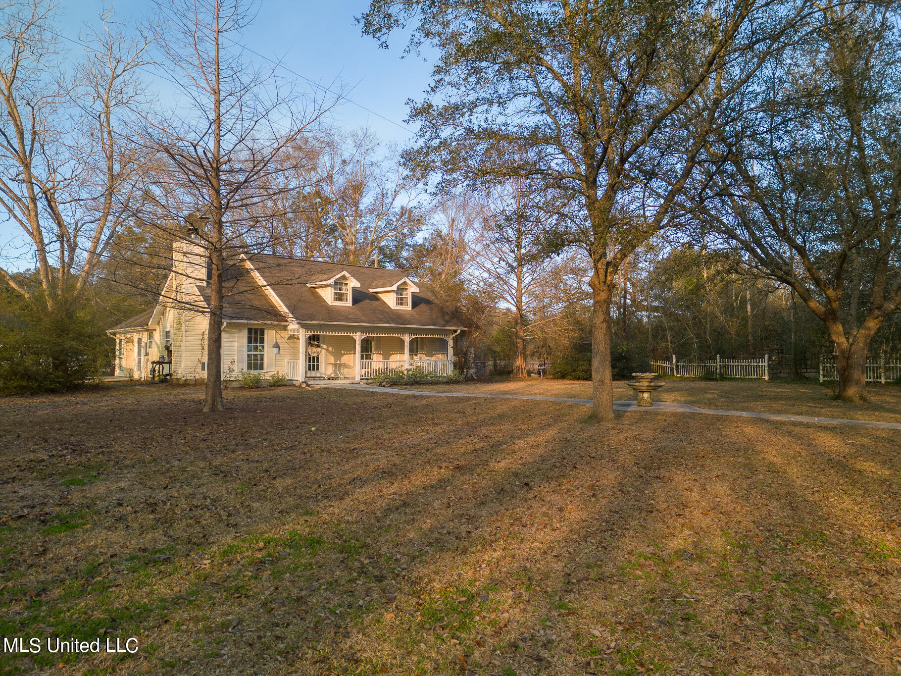 8600 Shetland Drive