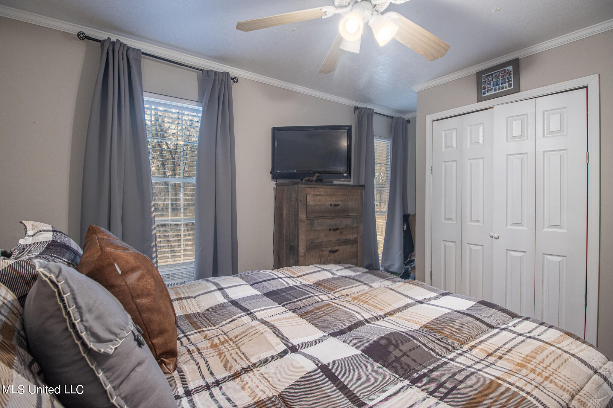 8600 Shetland Drive