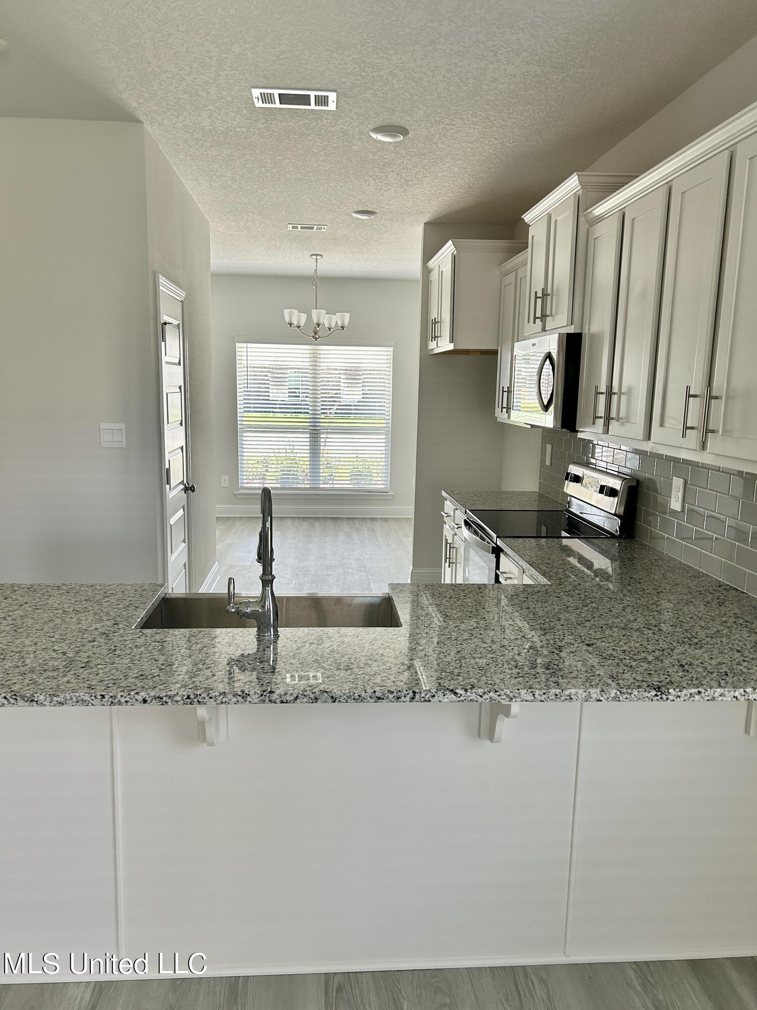 17953 Kelso Drive, D'Iberville