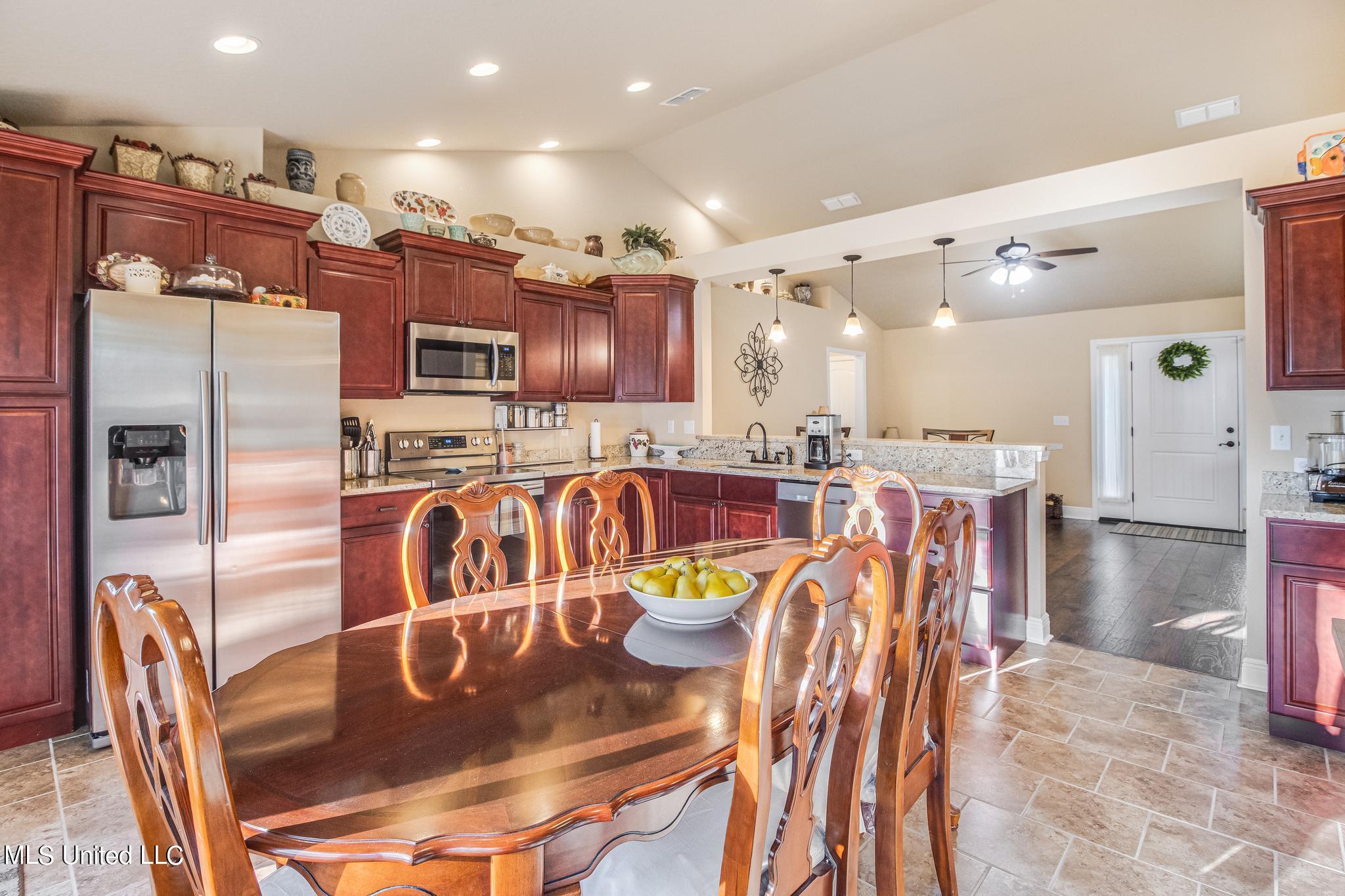 15199 Haven Cove