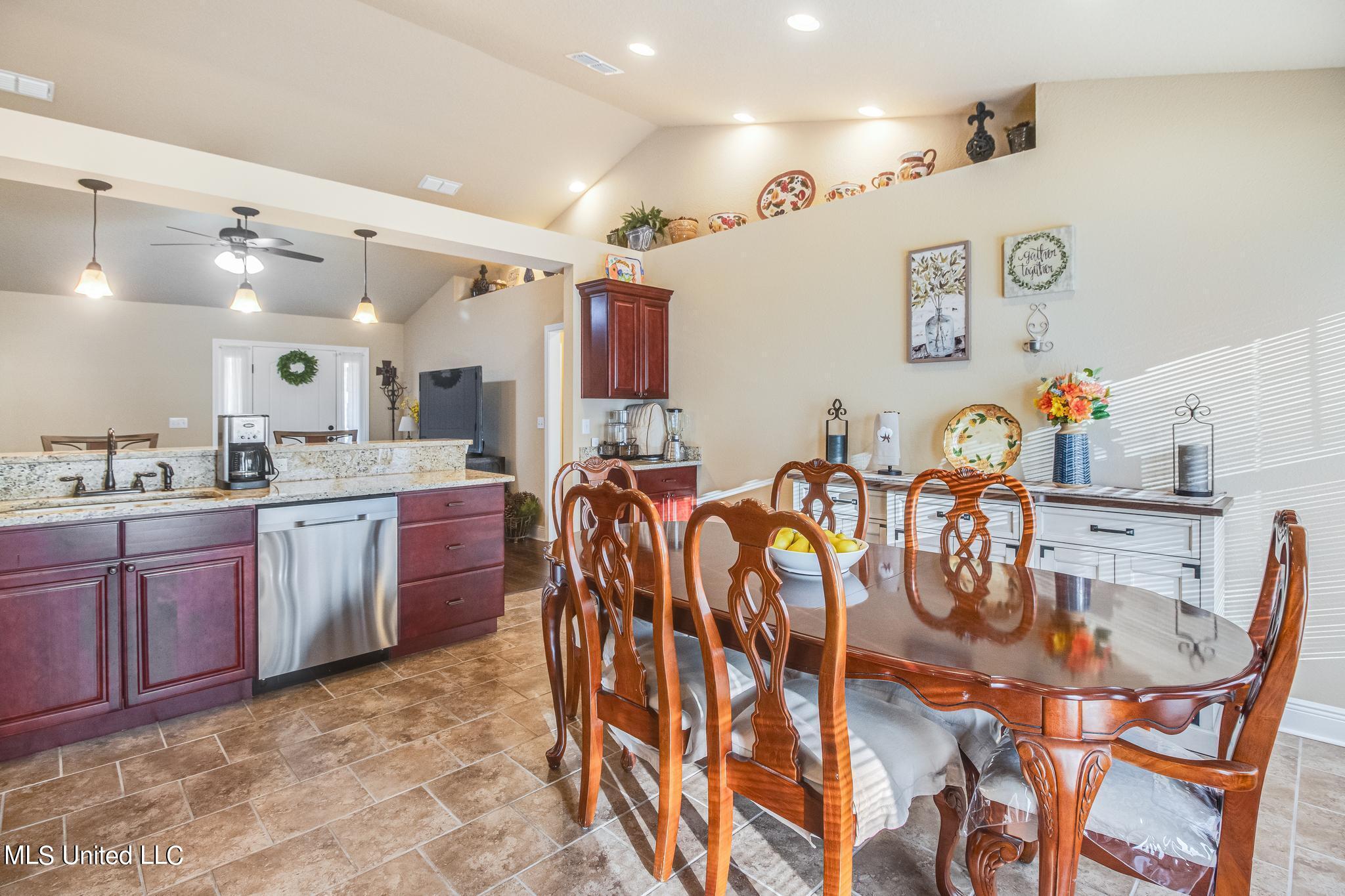 15199 Haven Cove