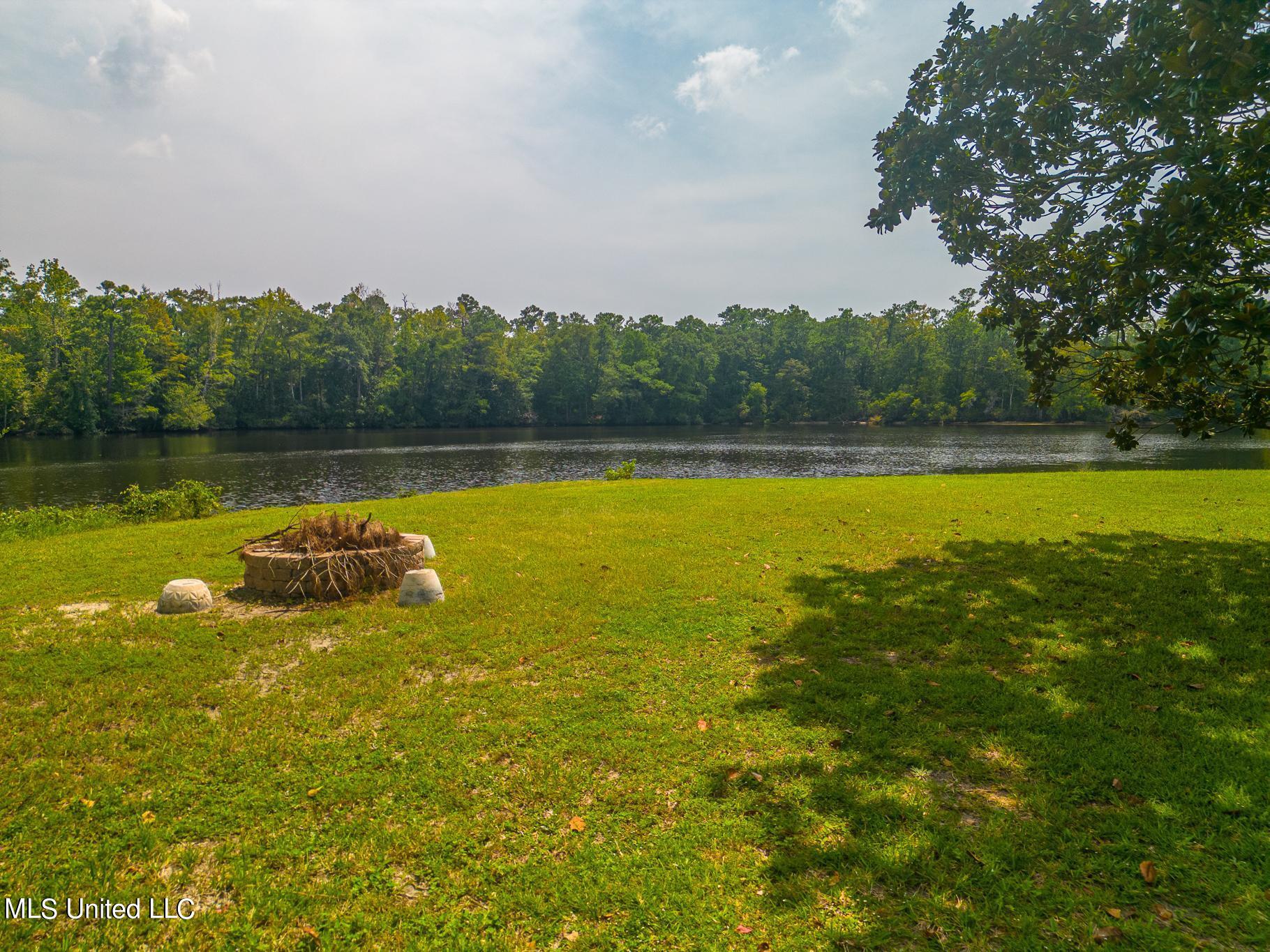 12102 Skeet Hunt Road