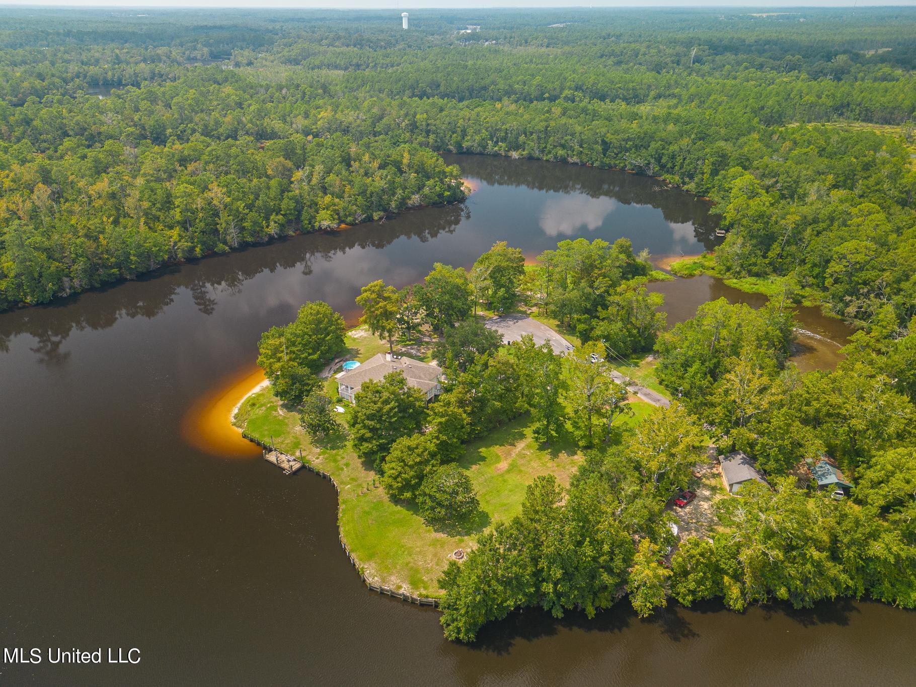 12102 Skeet Hunt Road