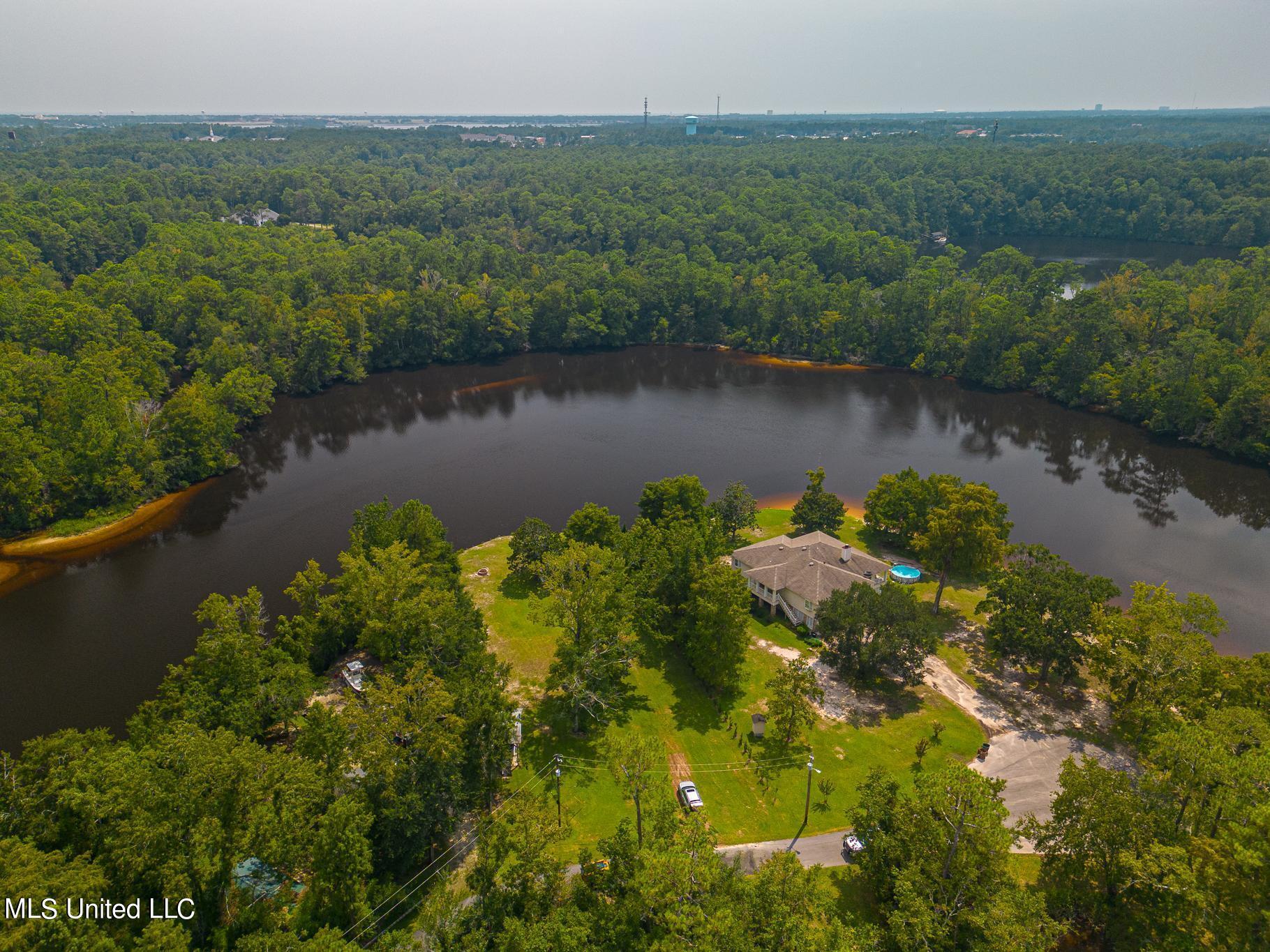 12102 Skeet Hunt Road