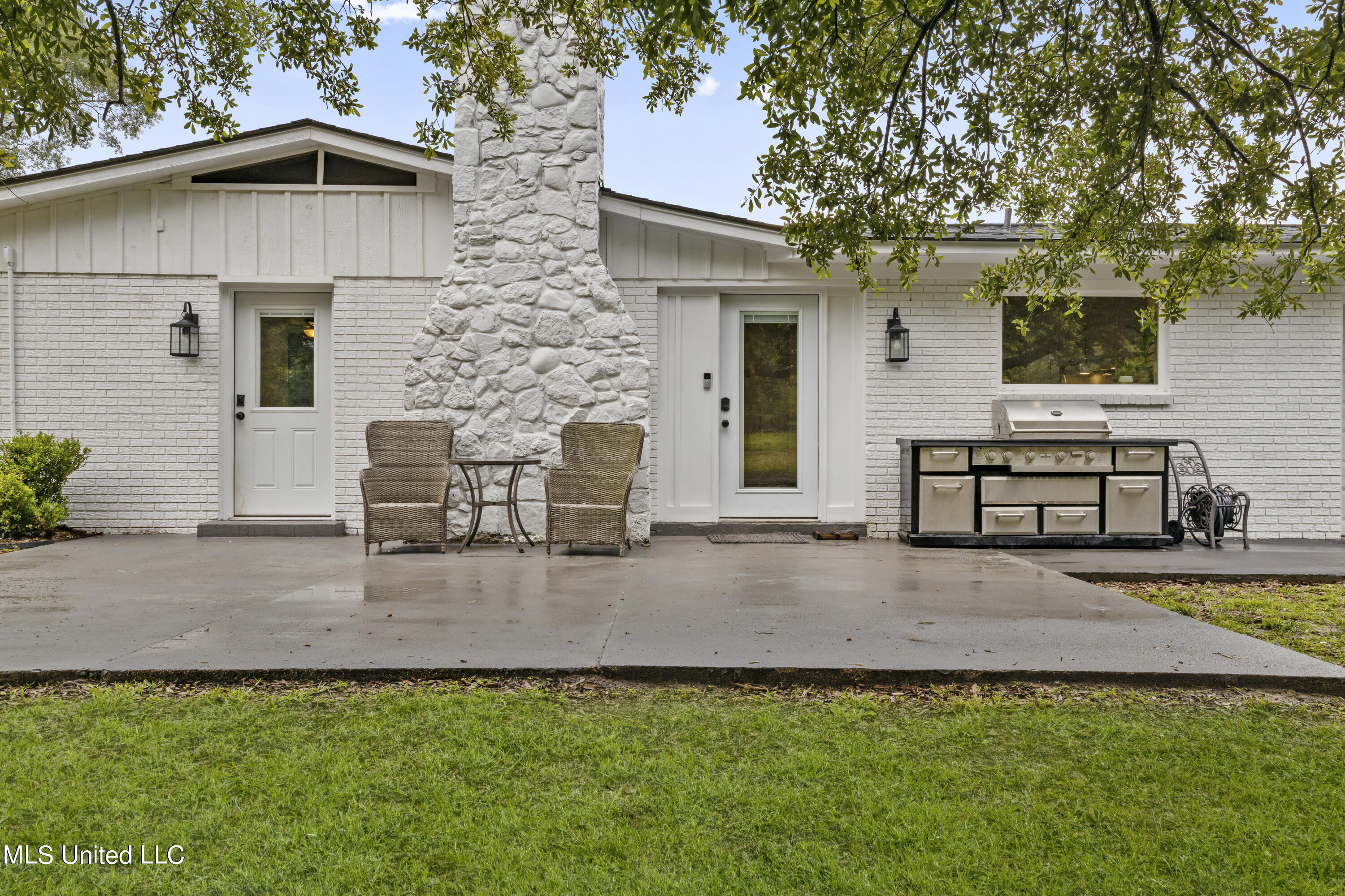 11222 Wolf River Road