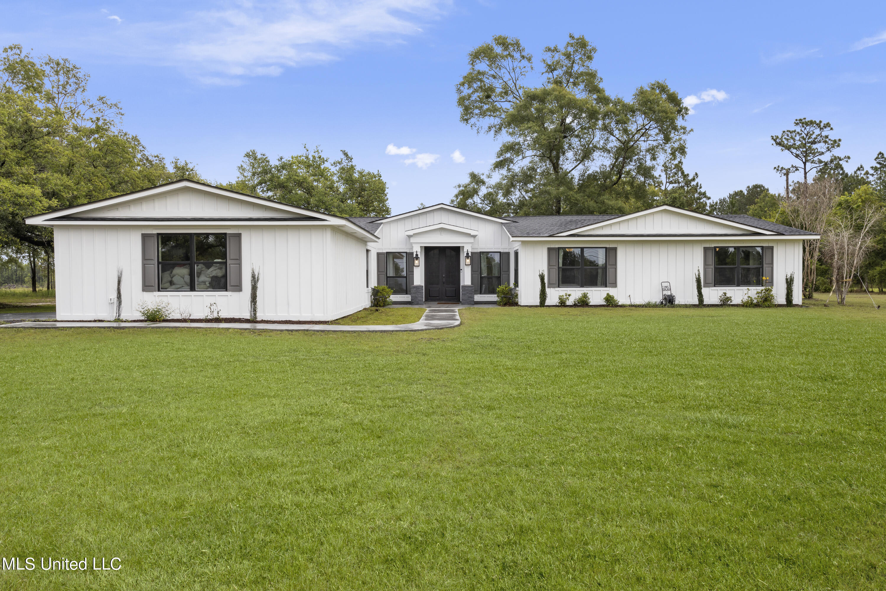 11222 Wolf River Road