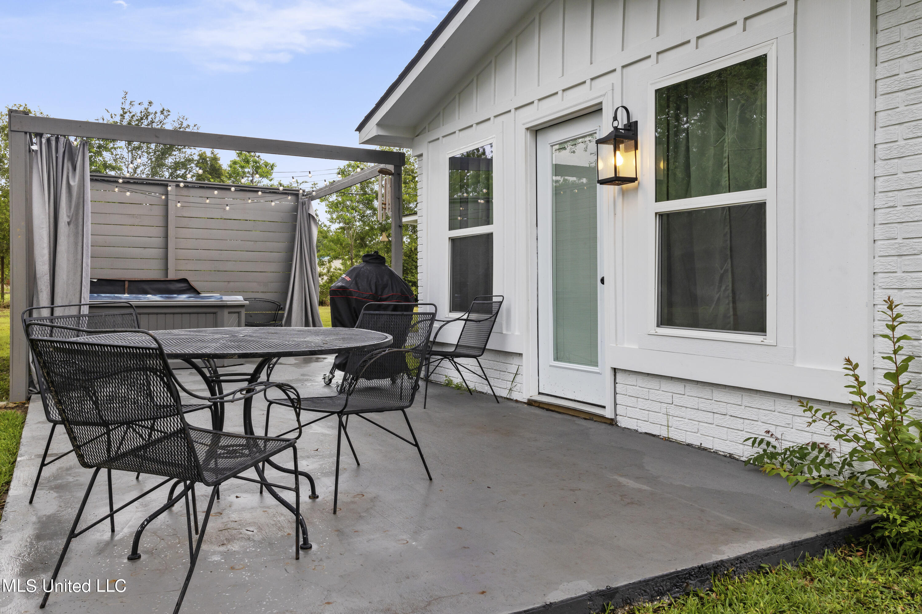 11222 Wolf River Road