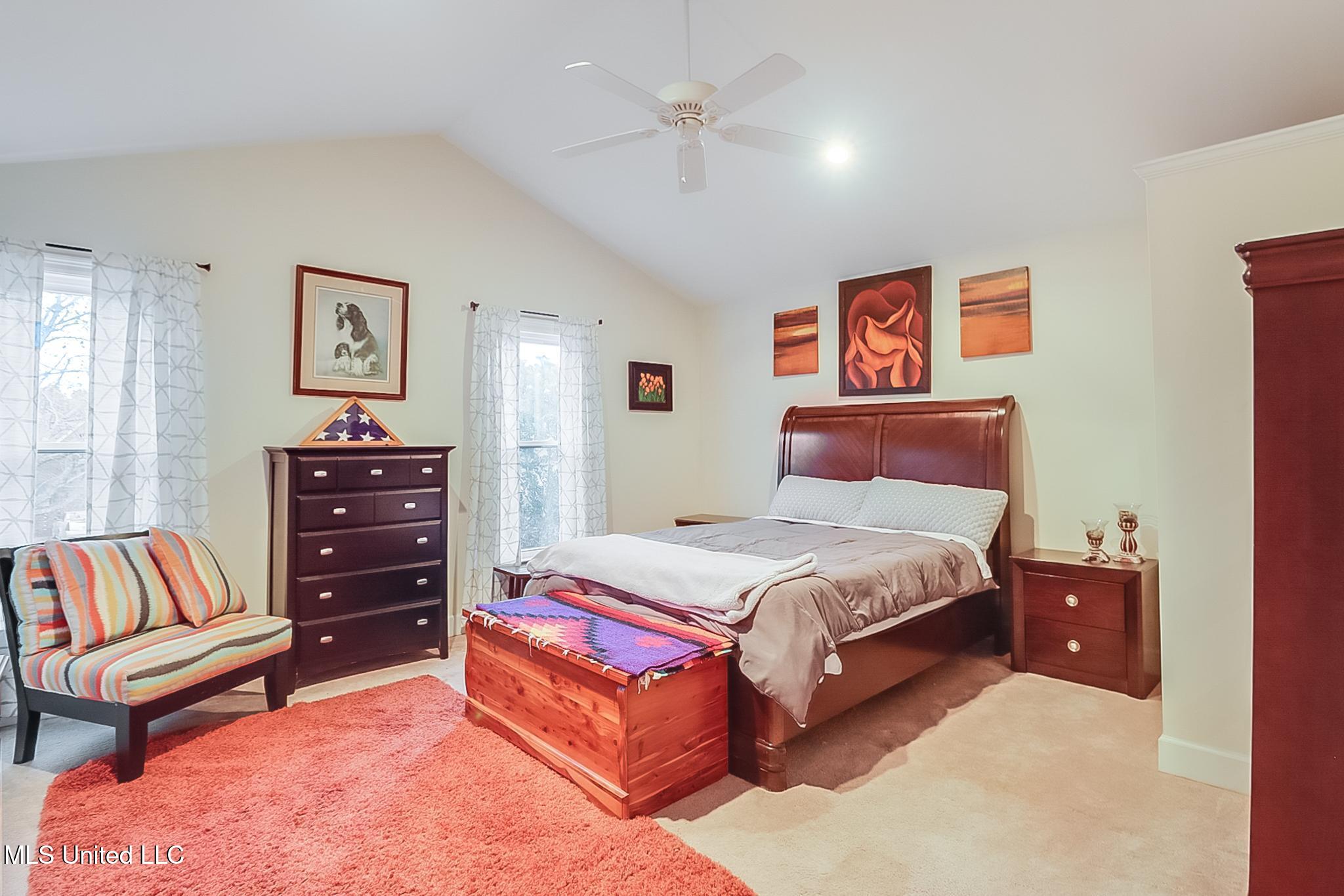 2621 Rue Palafox