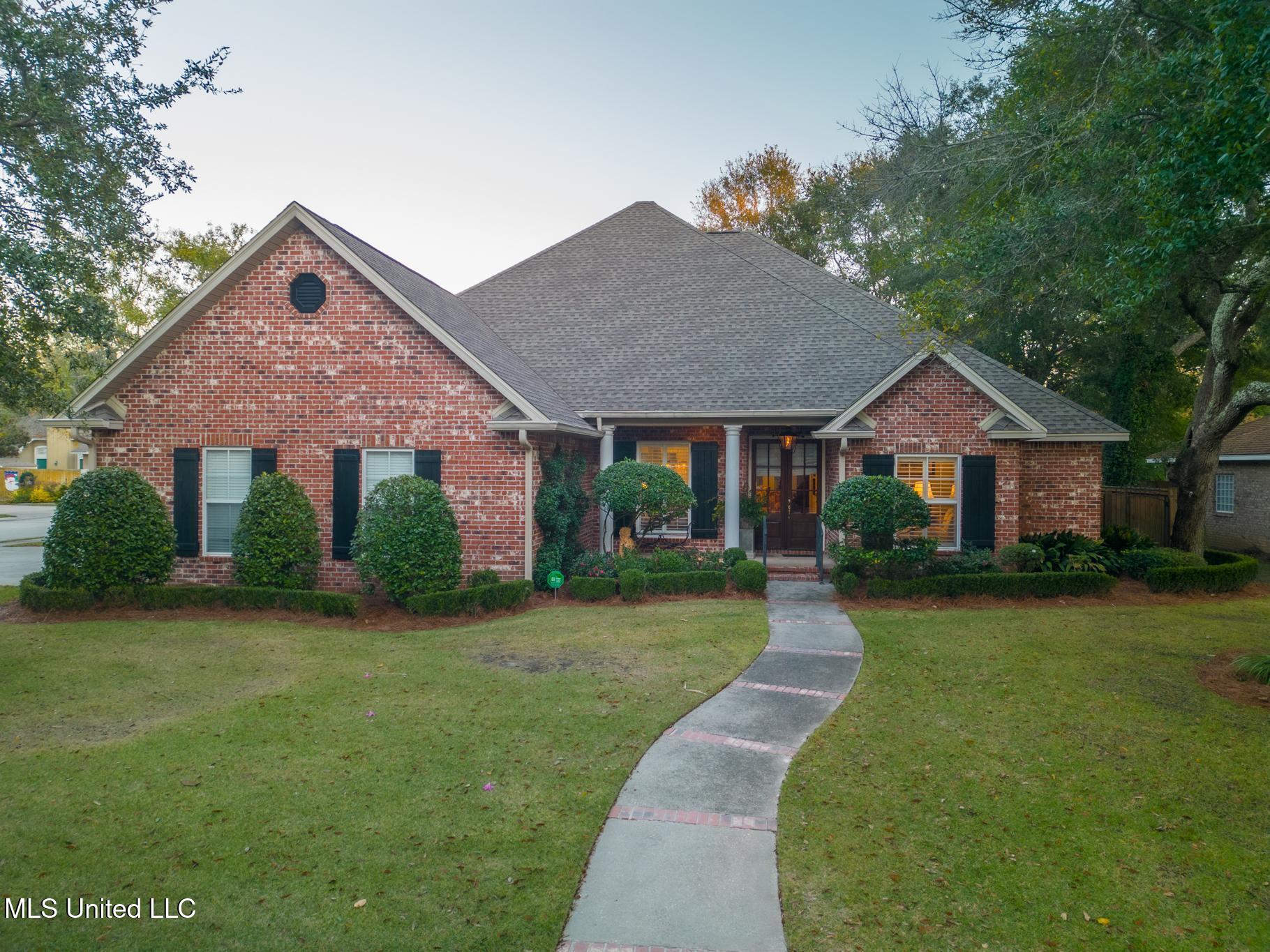 420 Chablis Lane