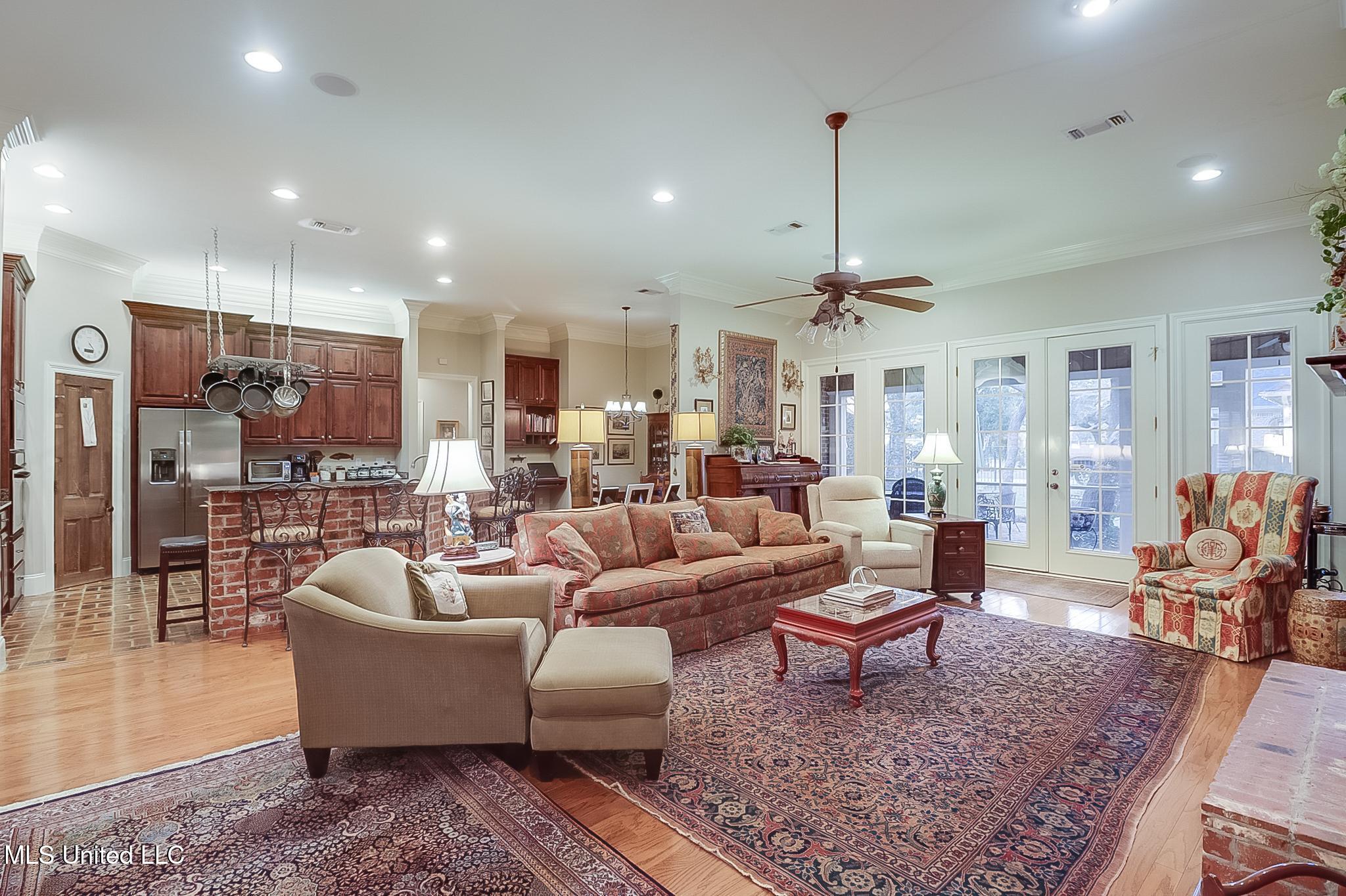 420 Chablis Lane