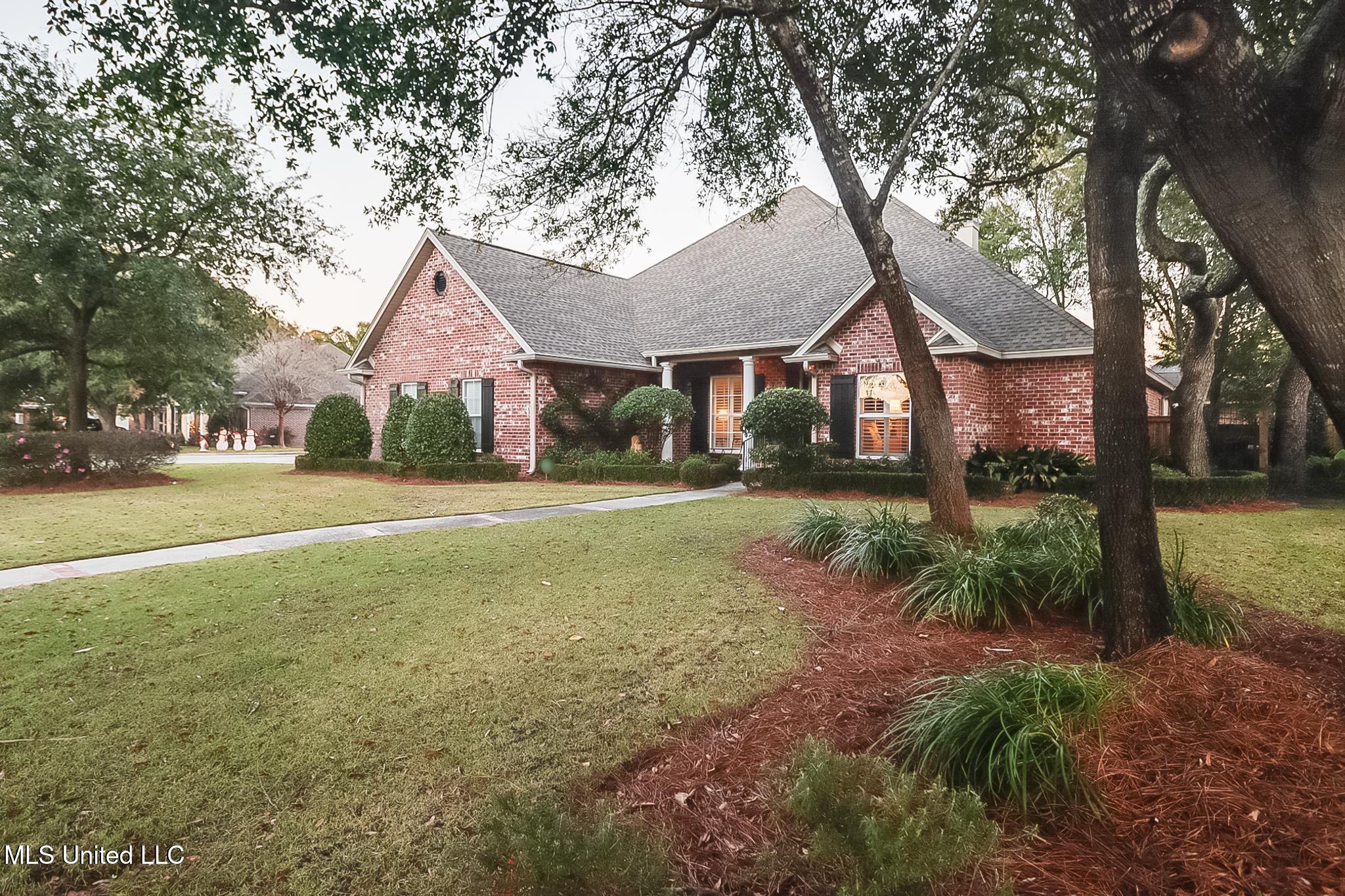 420 Chablis Lane