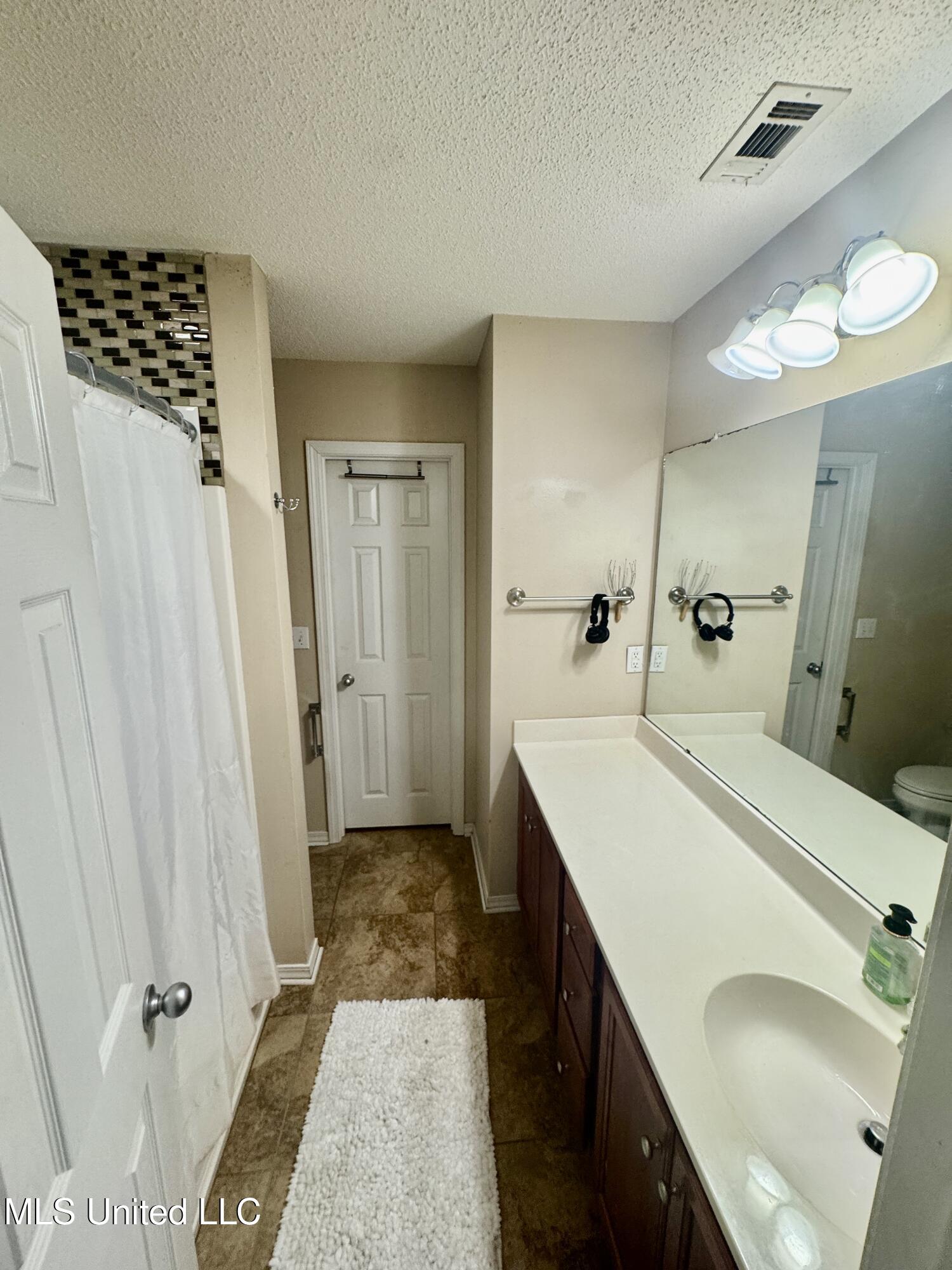 14490 Indian Trails Circle, D'Iberville