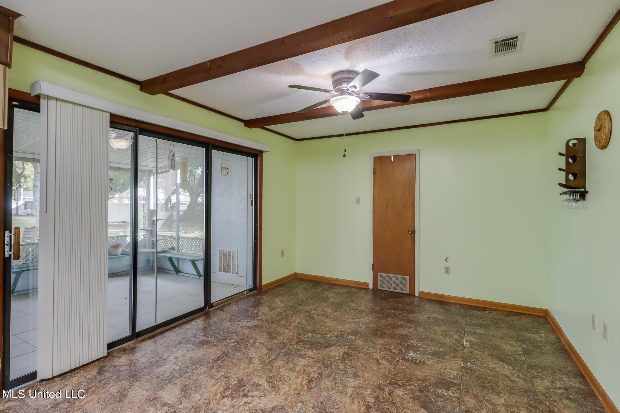 21 Cottonwood Court, D'Iberville