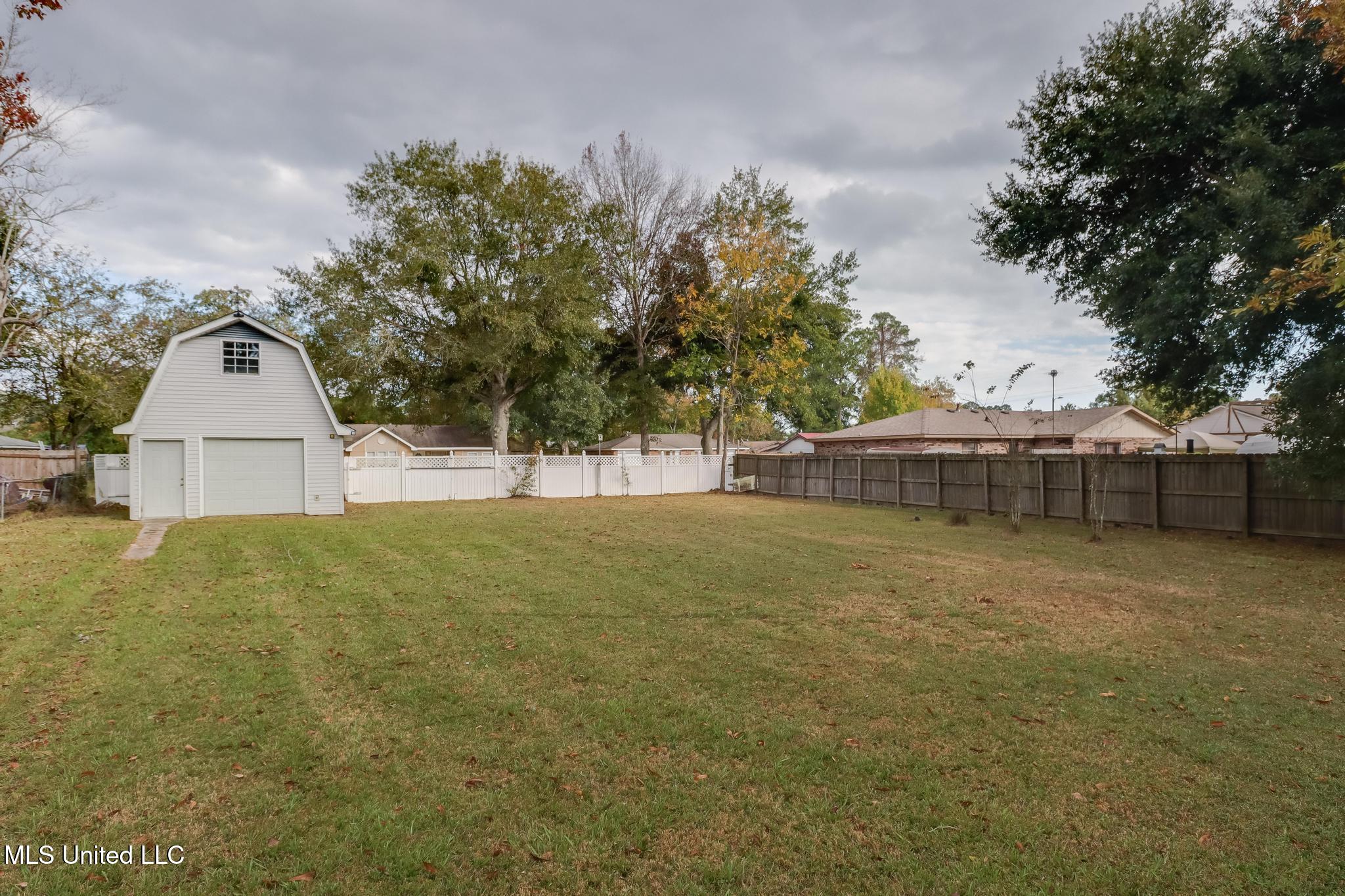 21 Cottonwood Court, D'Iberville