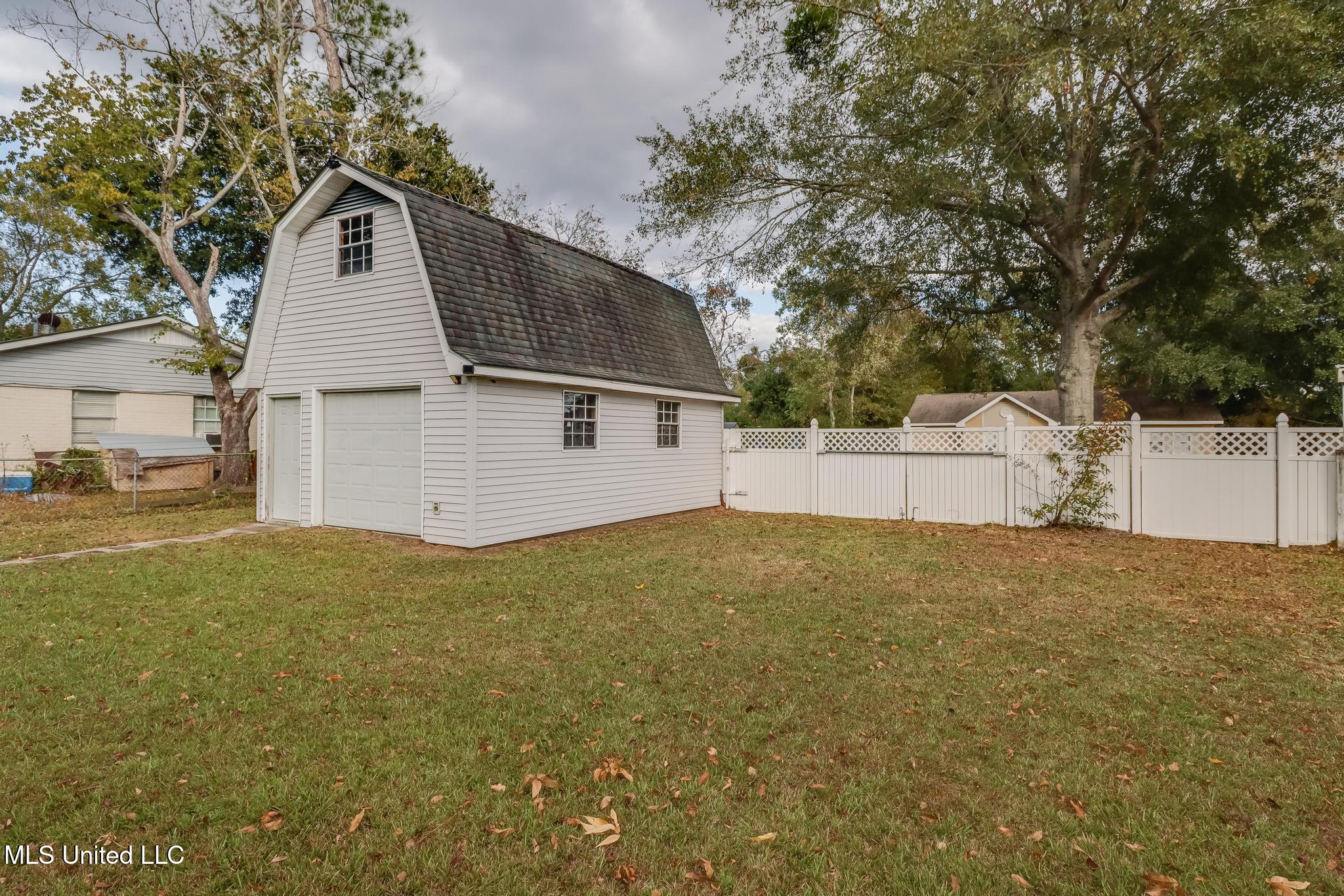 21 Cottonwood Court, D'Iberville