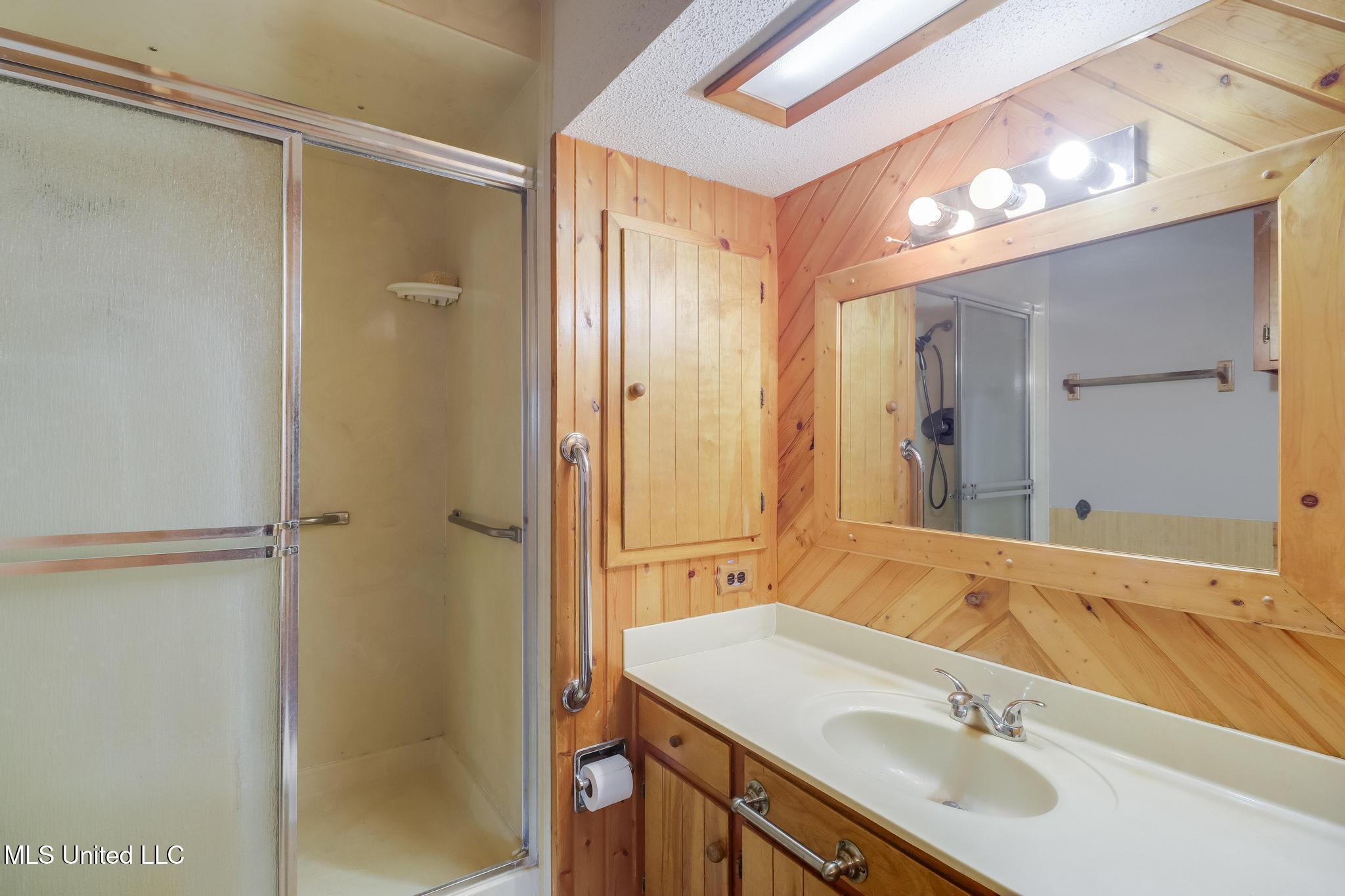 21 Cottonwood Court, D'Iberville