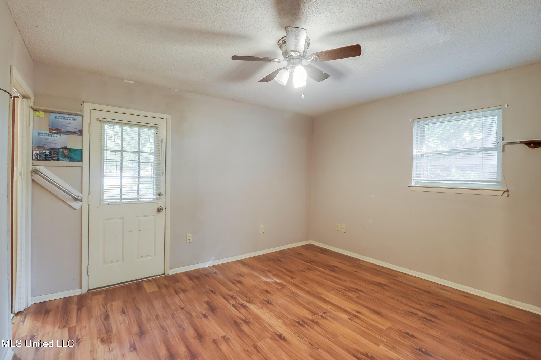 21 Cottonwood Court, D'Iberville