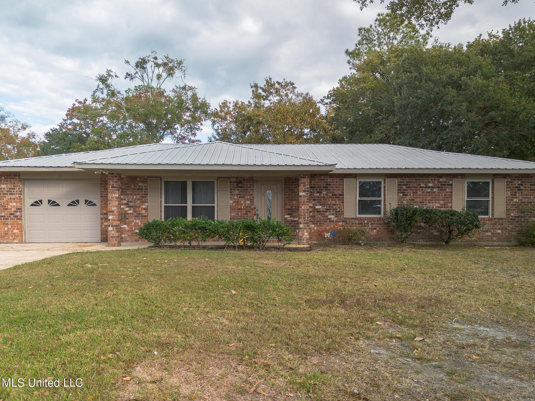 21 Cottonwood Court, D'Iberville