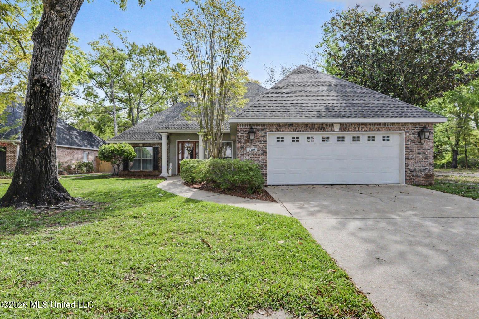 720 Oleander Lane