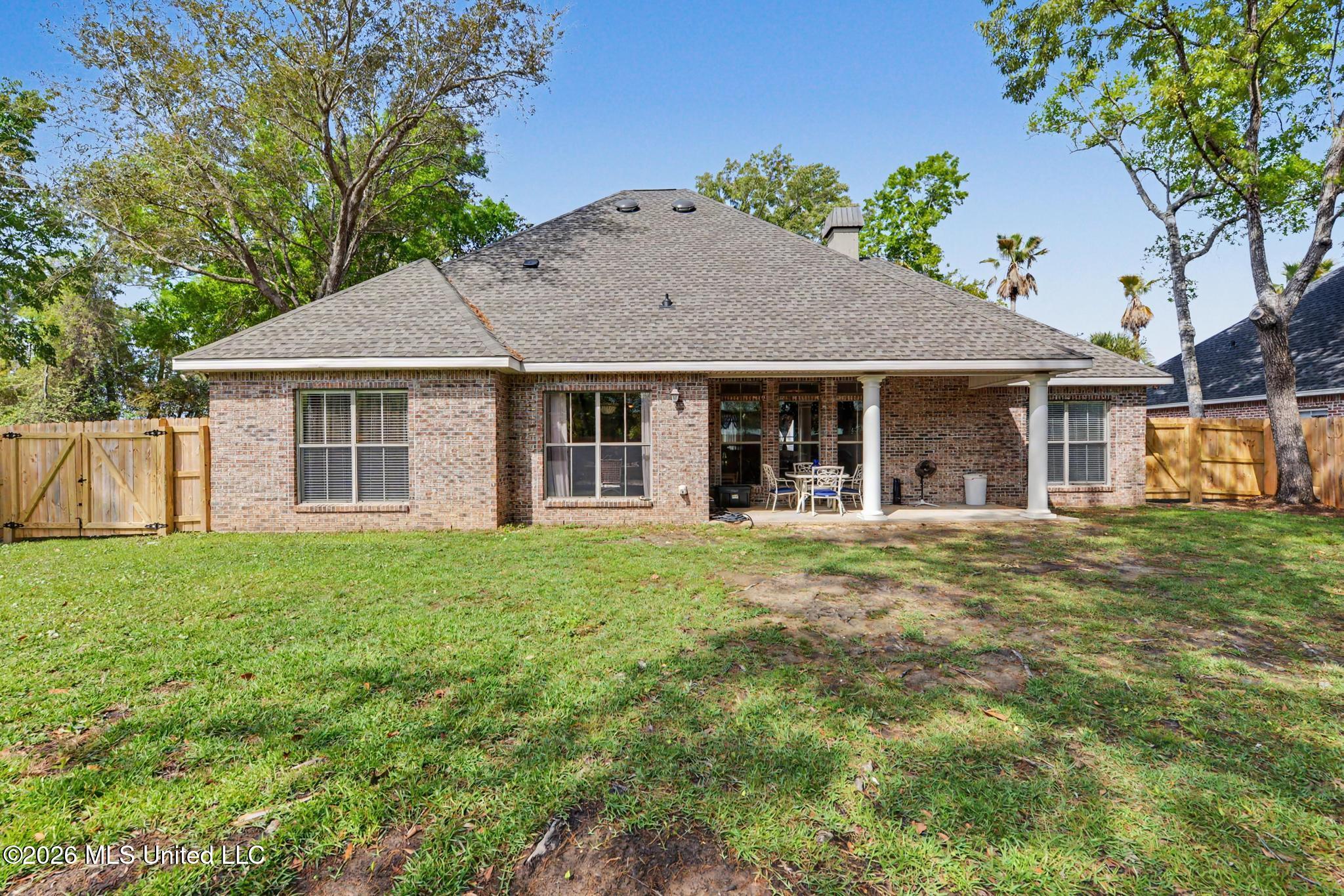 720 Oleander Lane