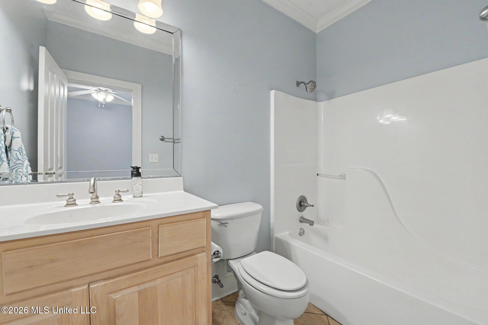 720 Oleander Lane
