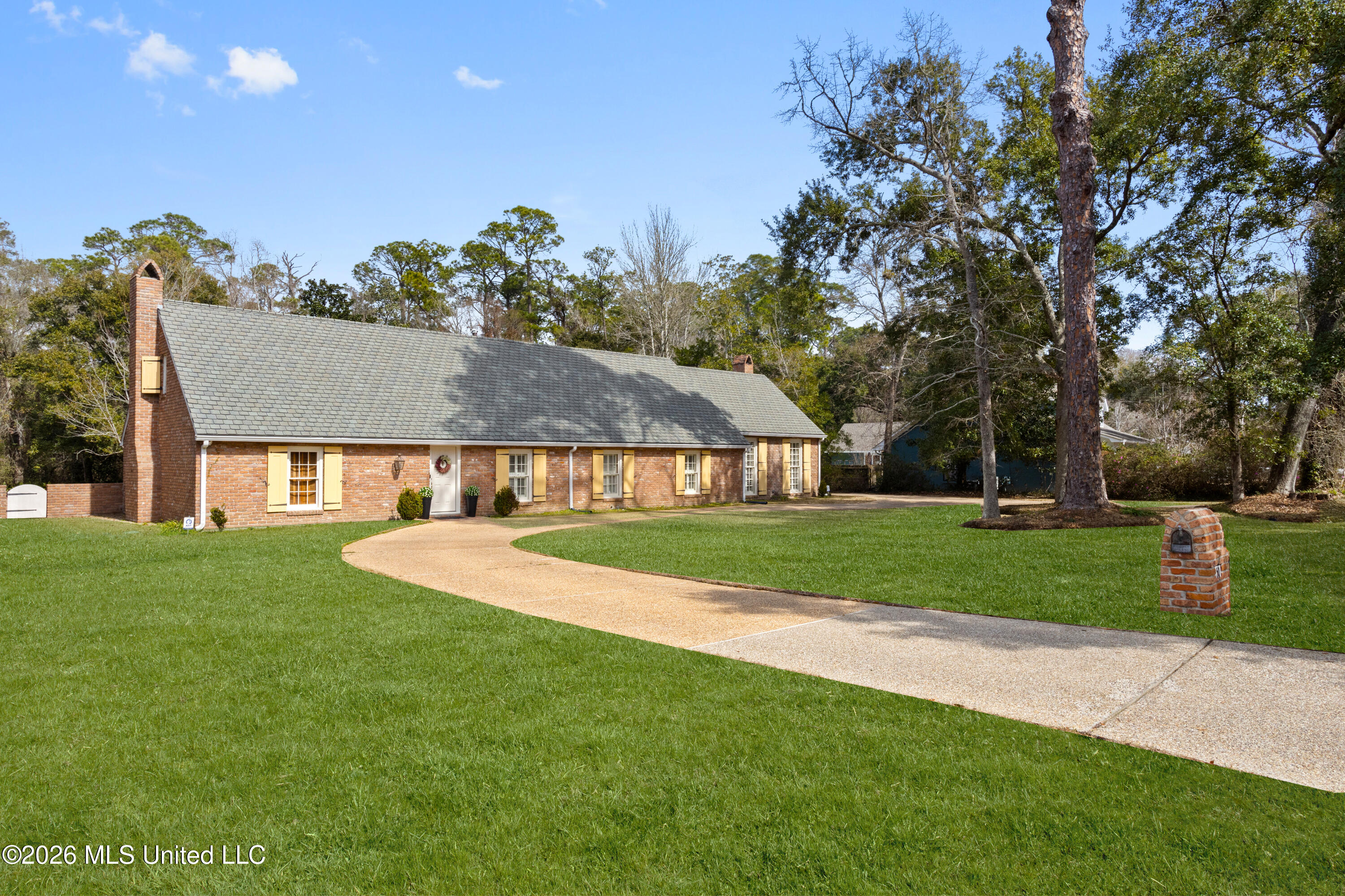 50 Poplar Circle