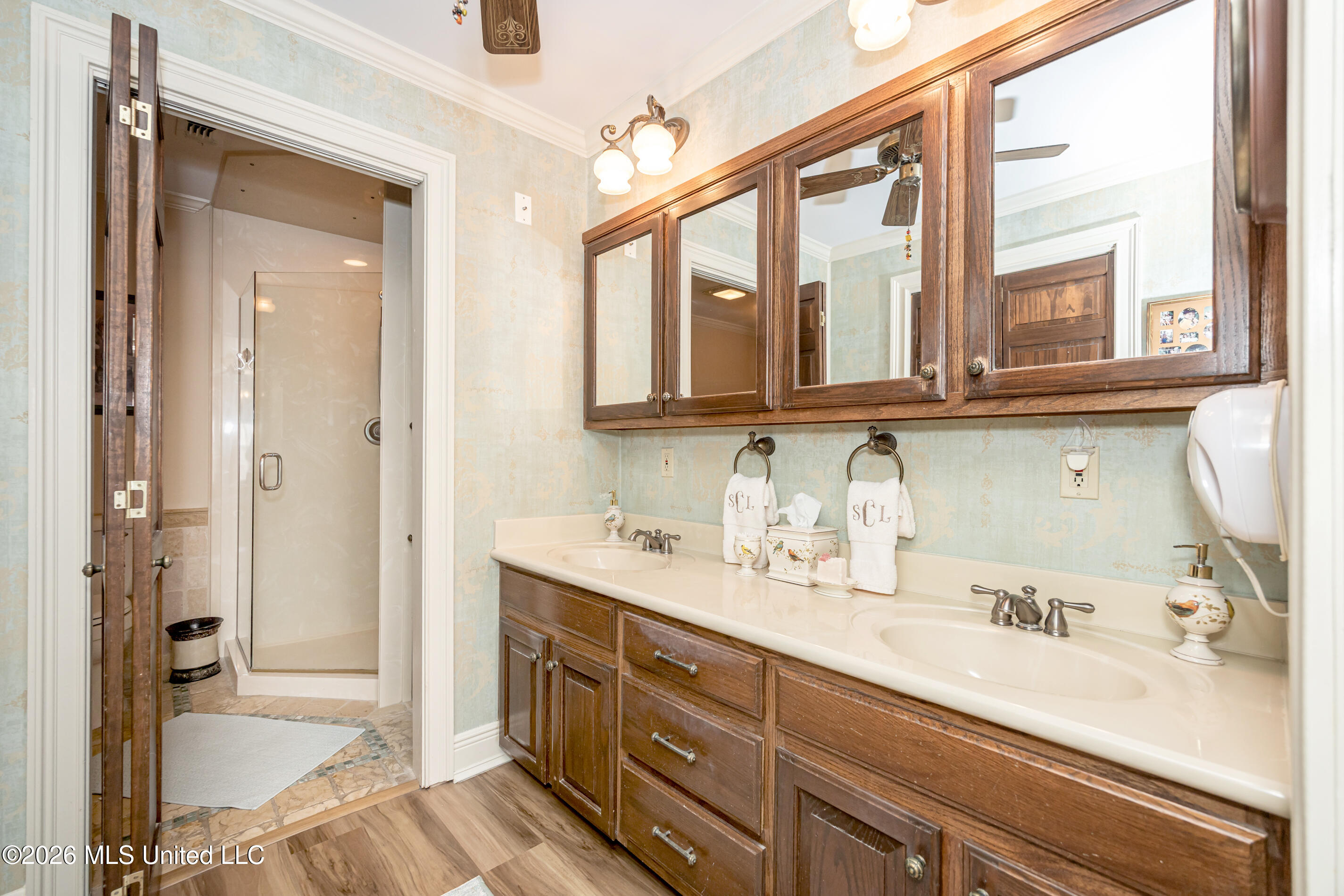 726 Live Oak Drive