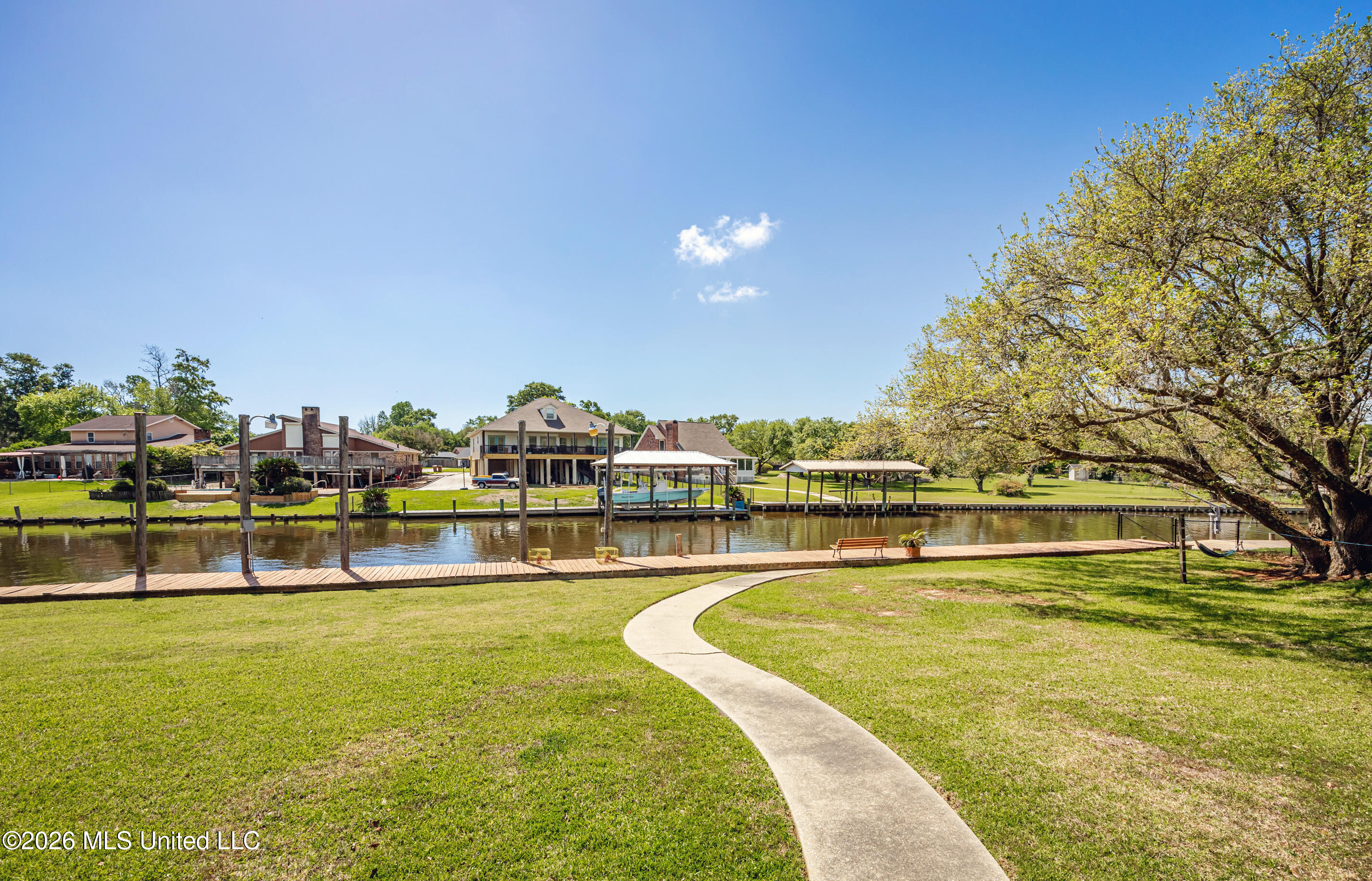 726 Live Oak Drive