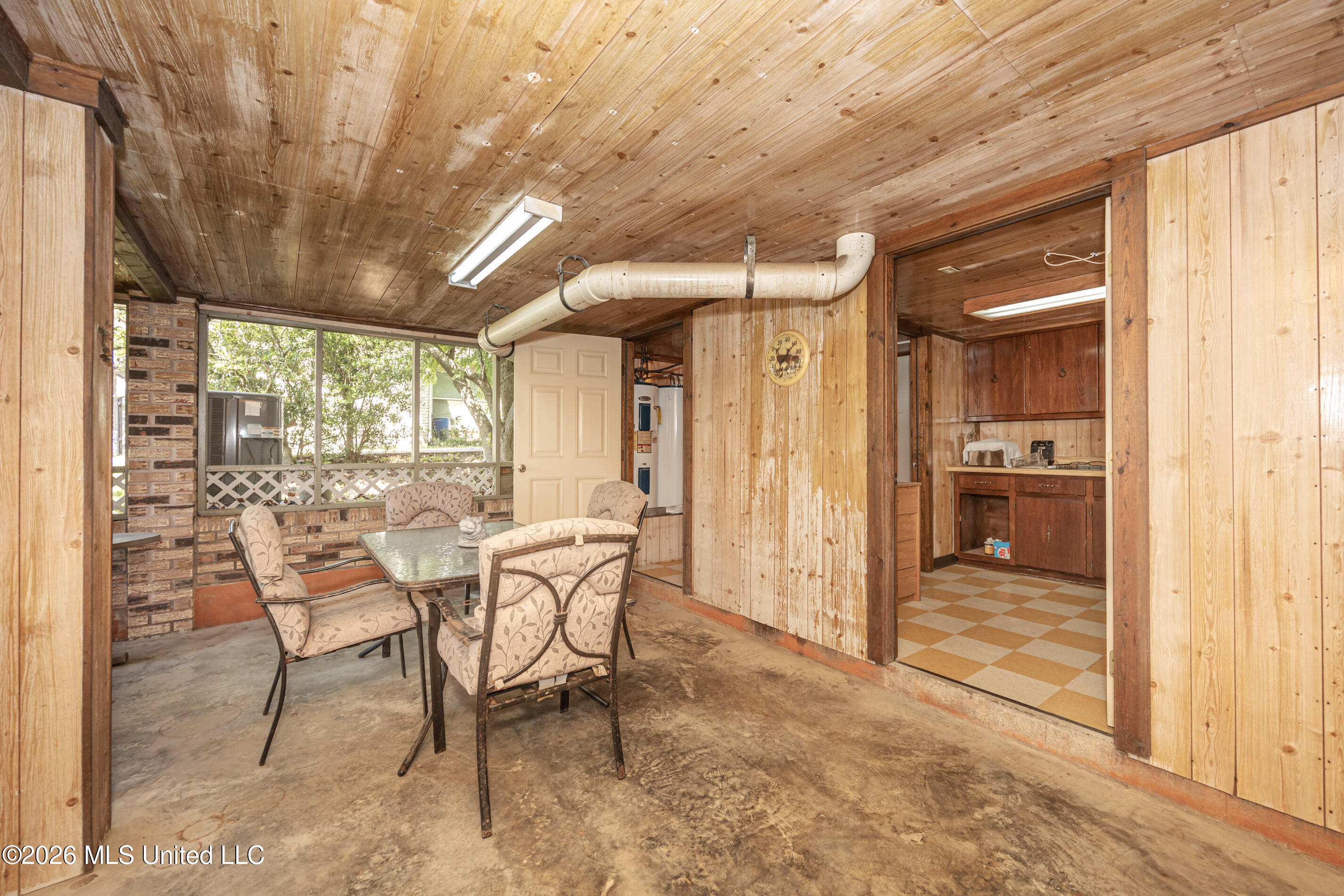 726 Live Oak Drive