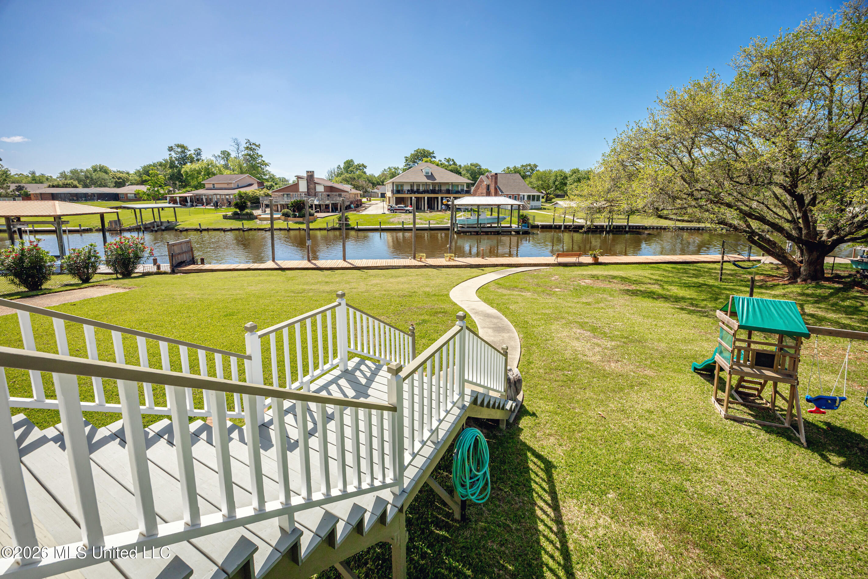 726 Live Oak Drive