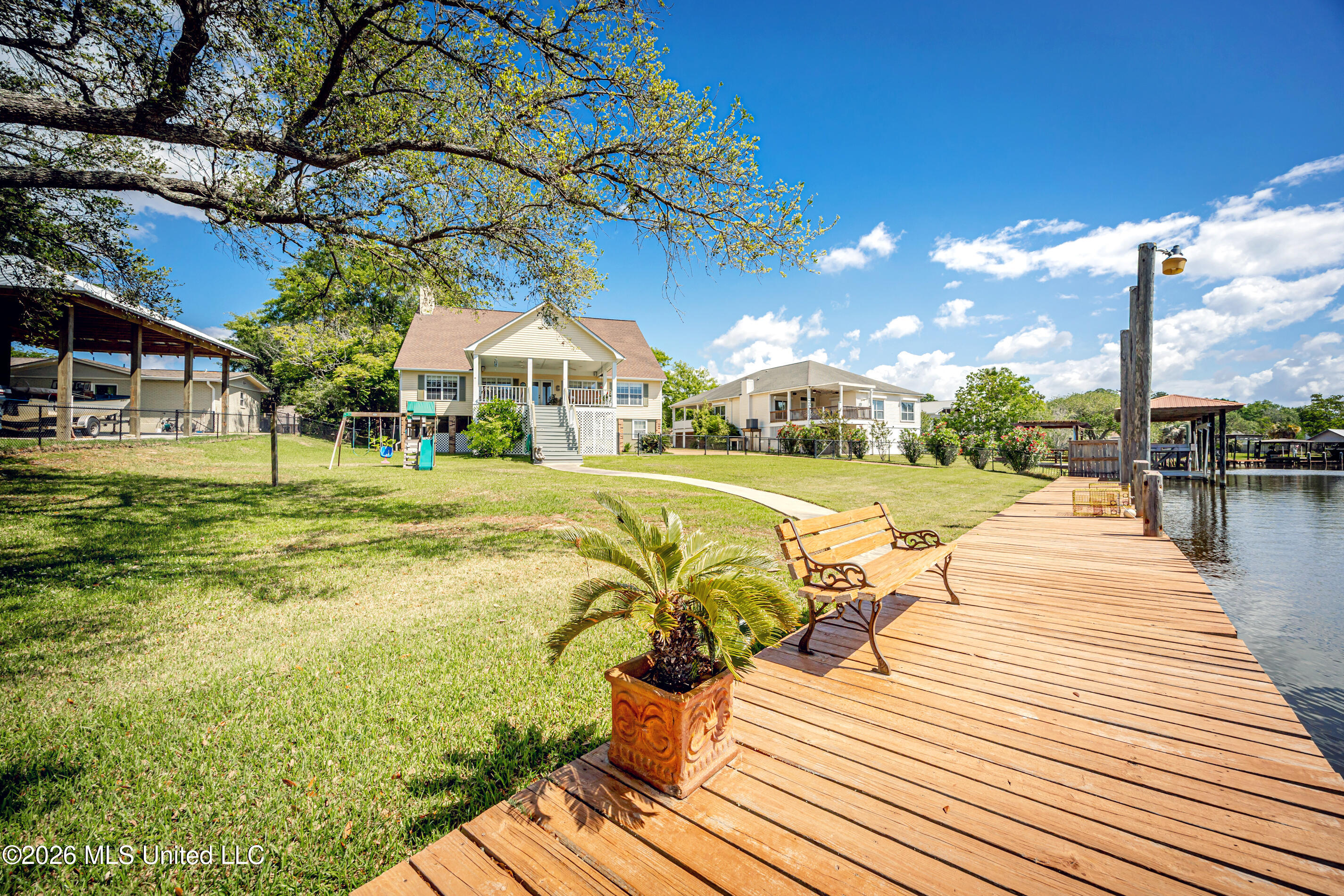 726 Live Oak Drive