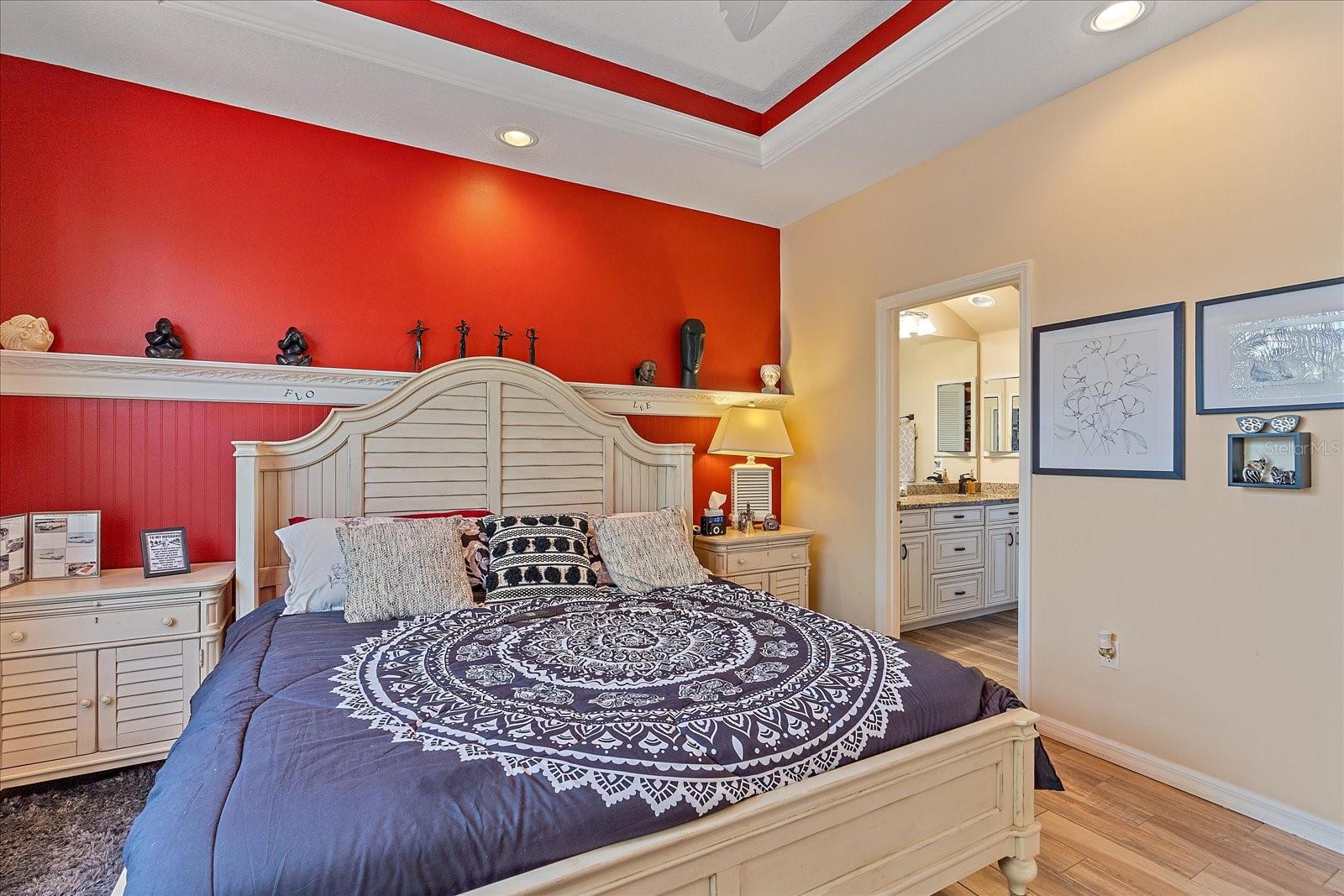 6647 TAILFEATHER WAY