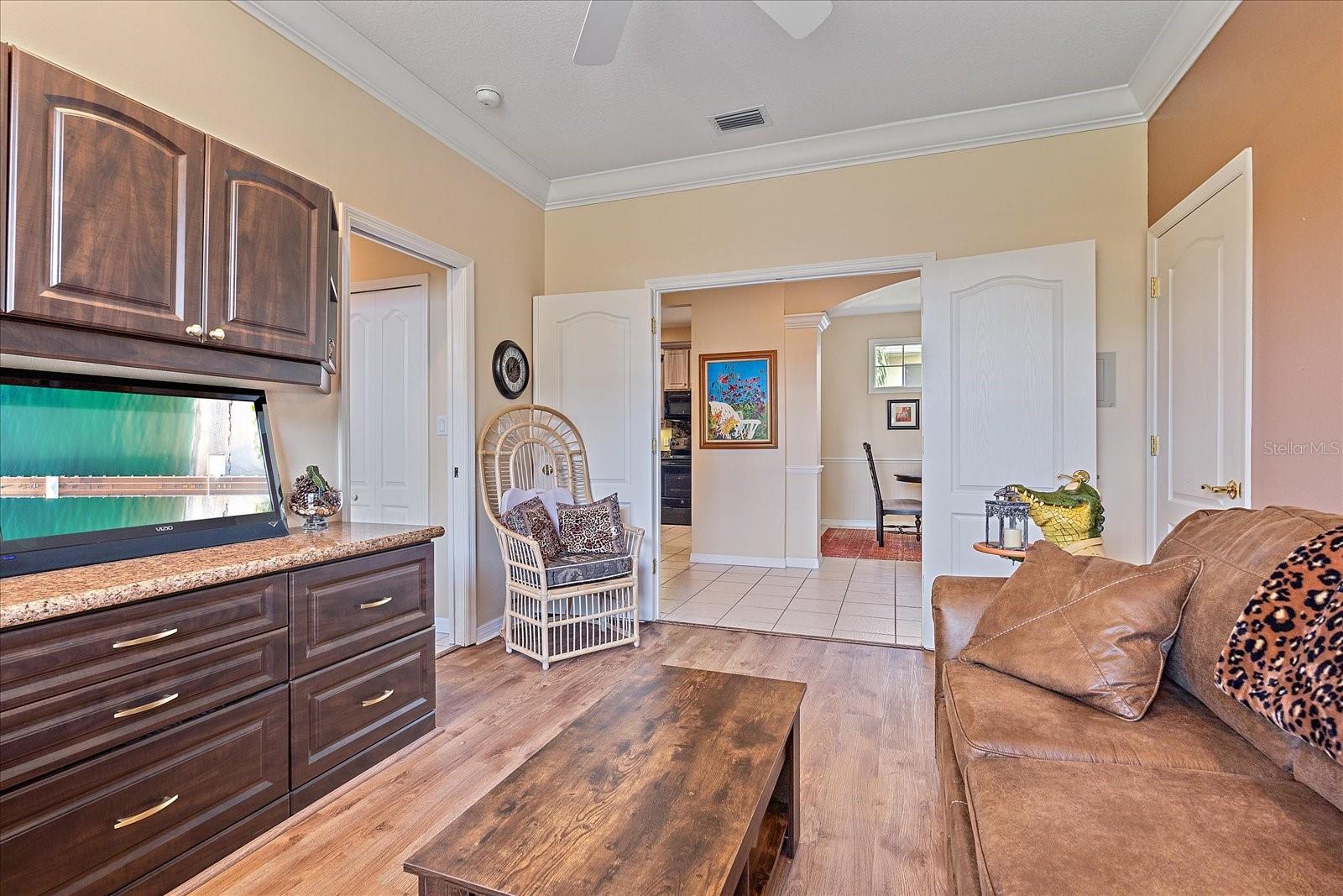 6647 TAILFEATHER WAY