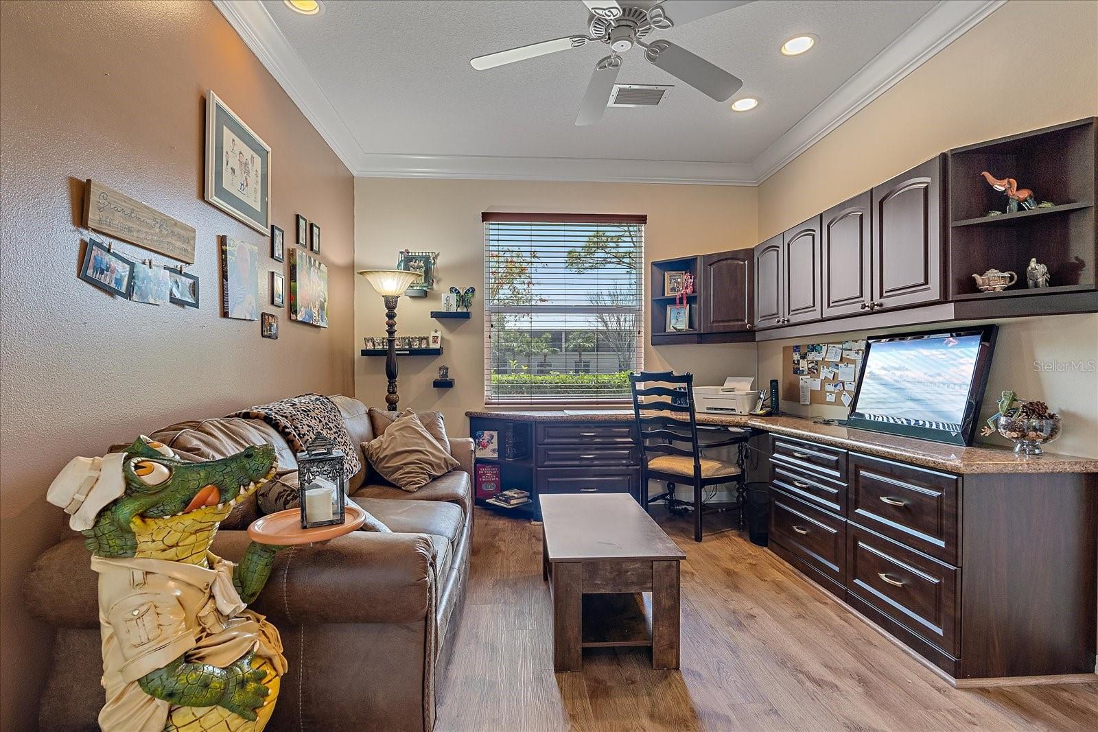 6647 TAILFEATHER WAY