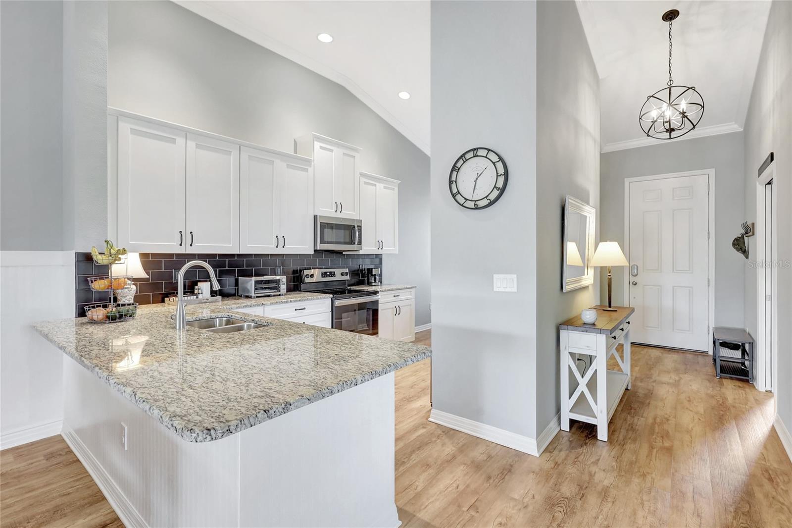 13702 MESSINA LOOP #201