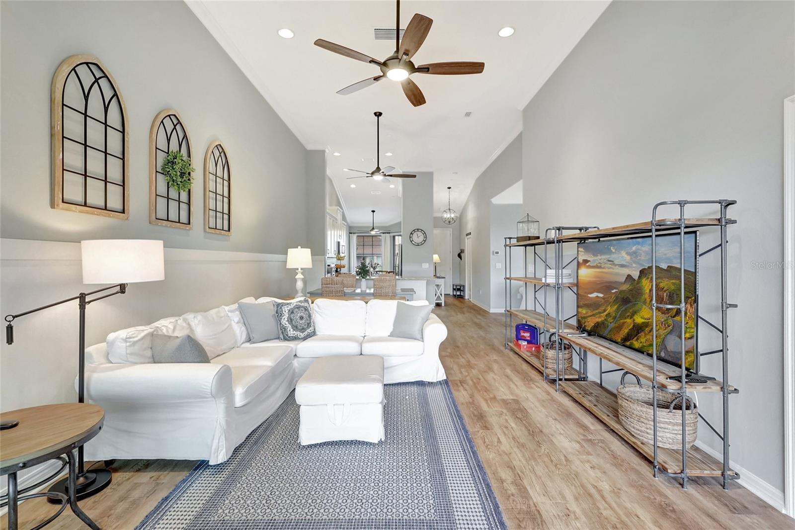 13702 MESSINA LOOP #201