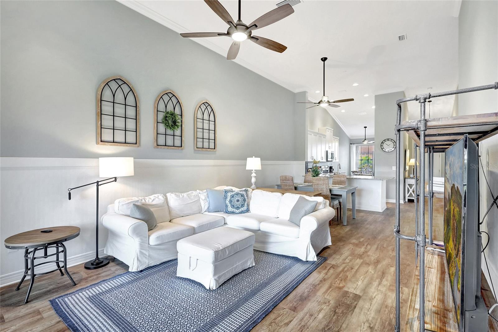 13702 MESSINA LOOP #201