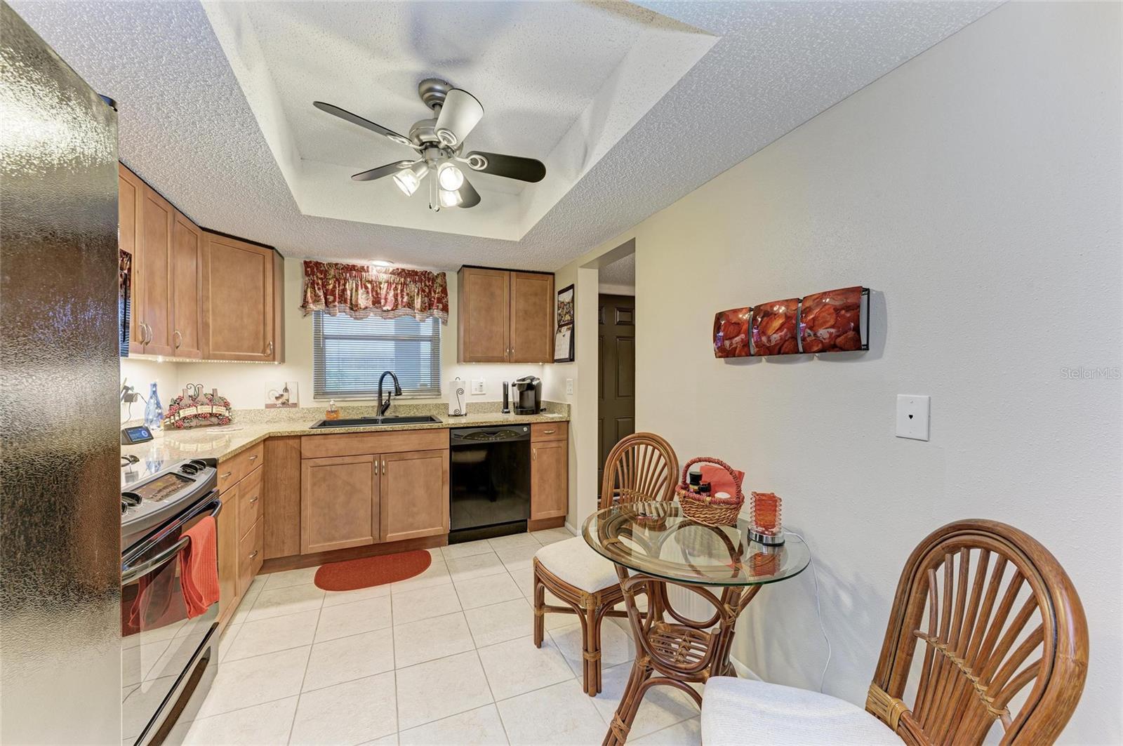 3176 LAKE BAYSHORE DR #319