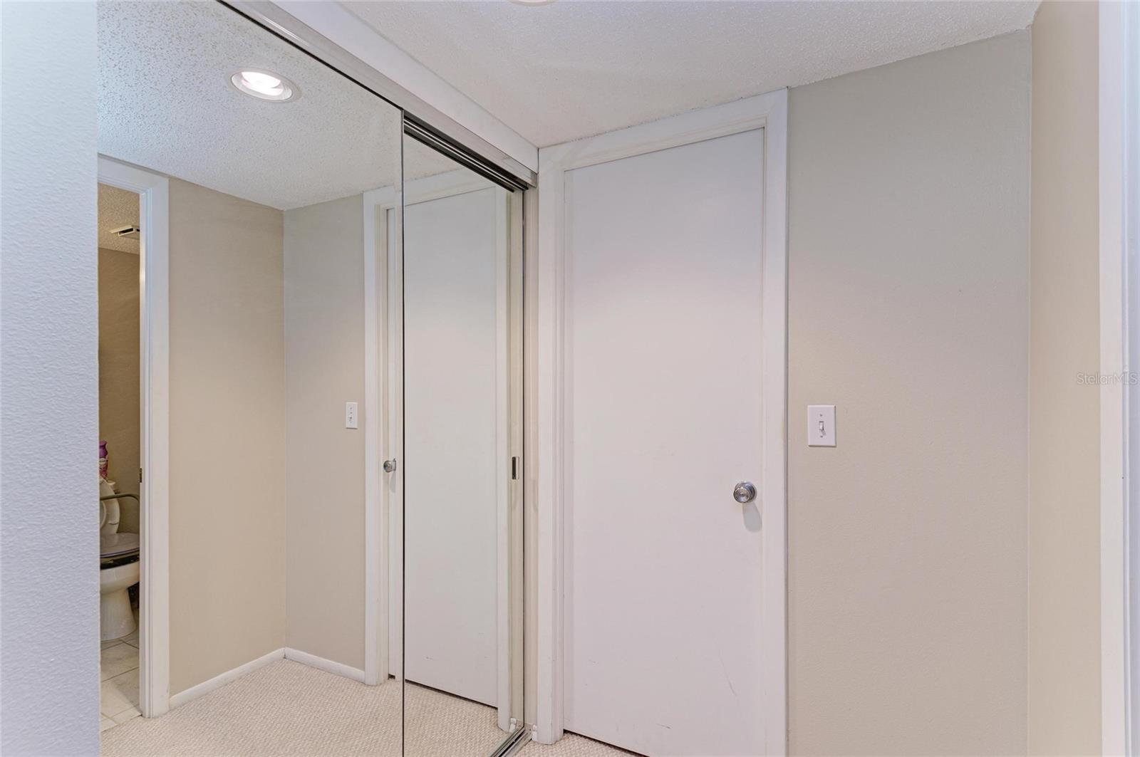 3176 LAKE BAYSHORE DR #319