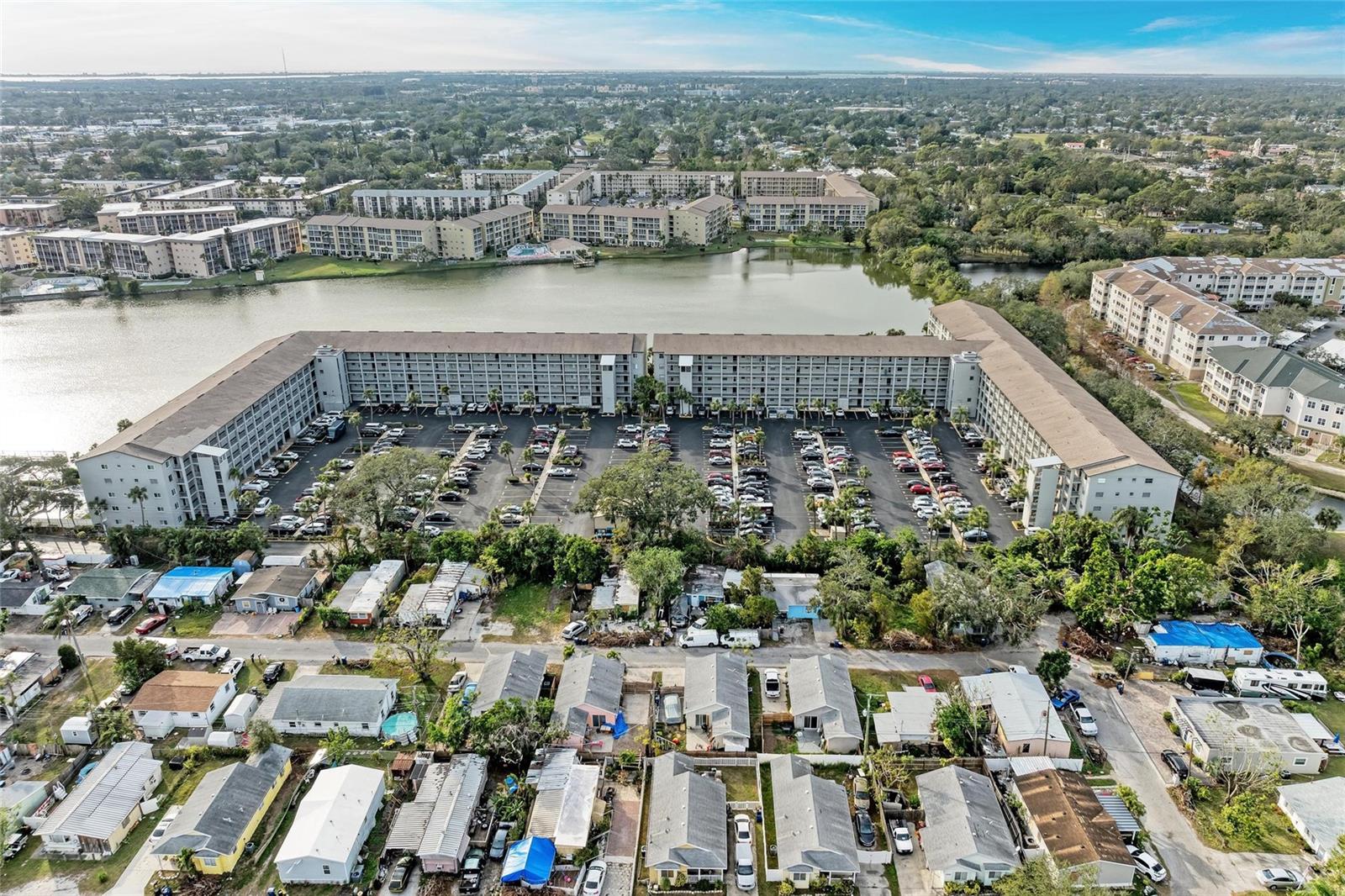 3176 LAKE BAYSHORE DR #319