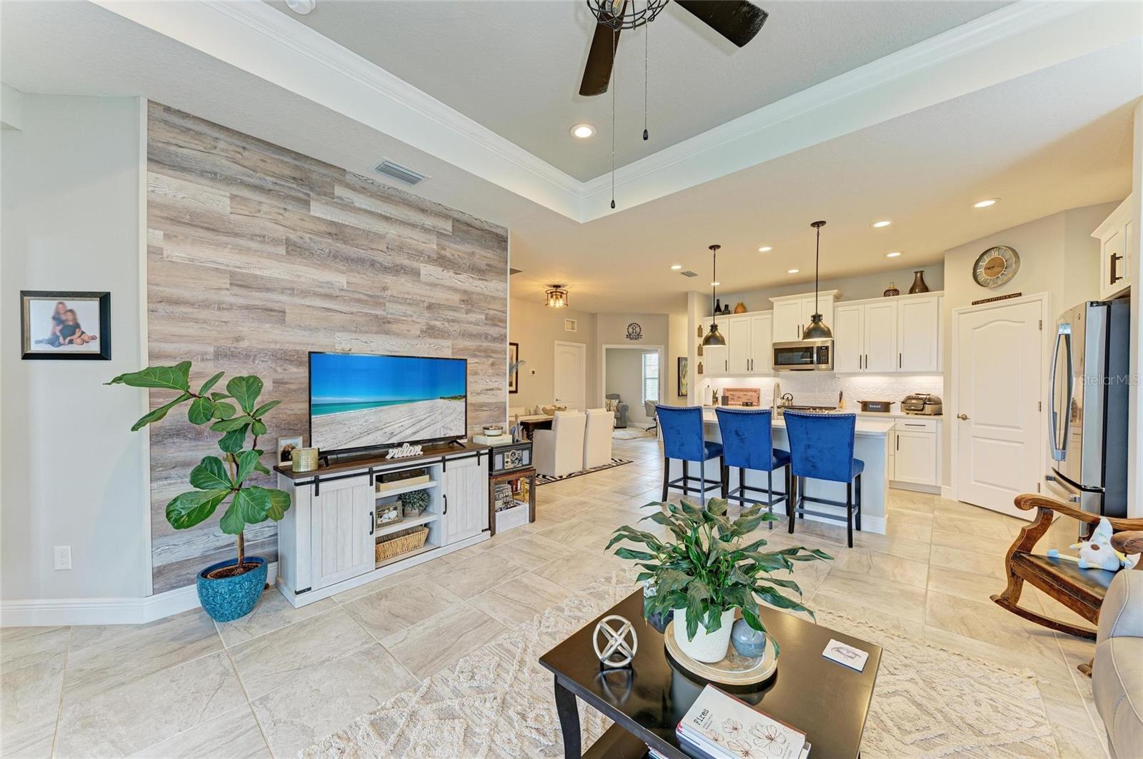 4625 CANOE CREEK AVE