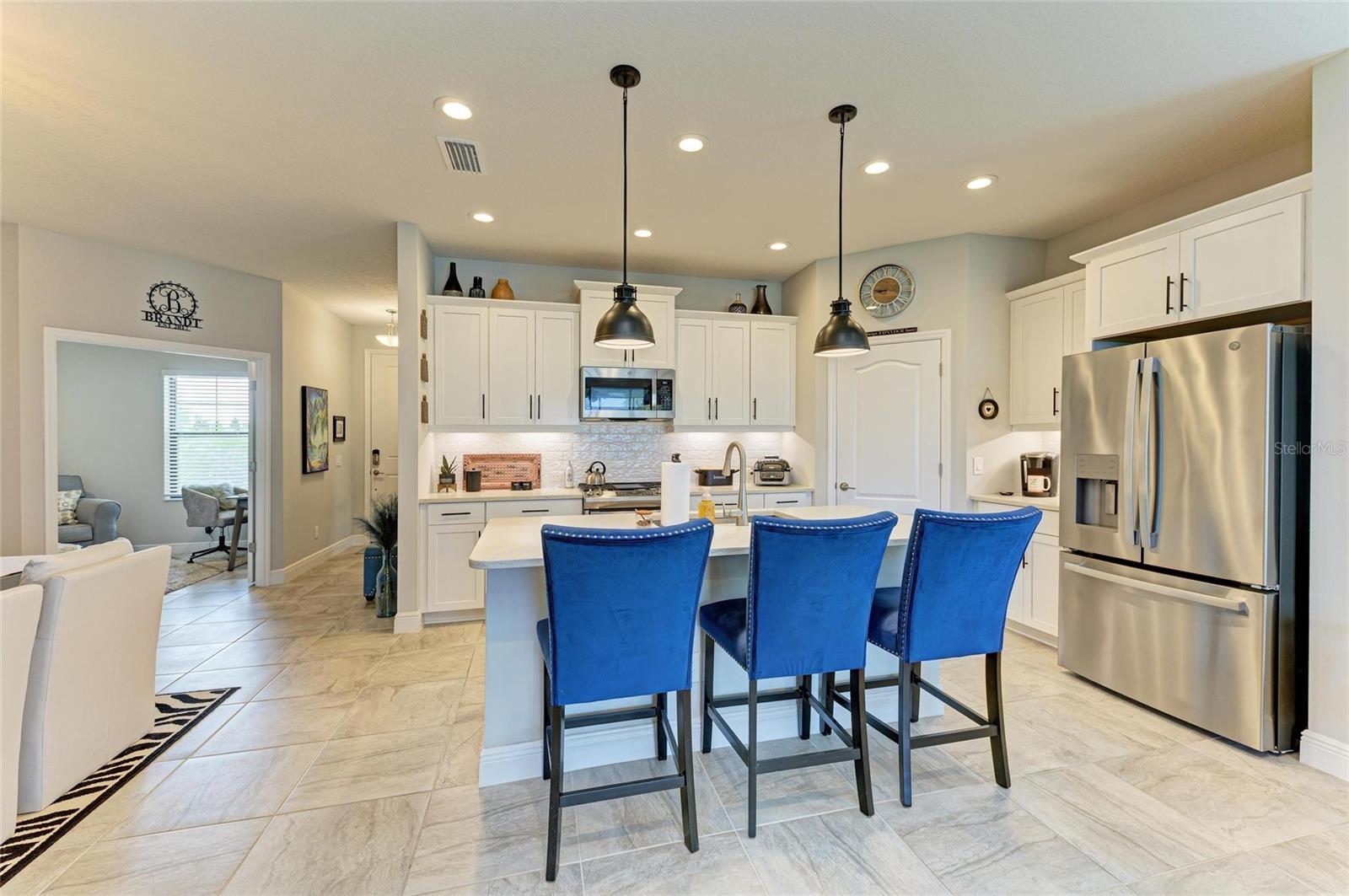 4625 CANOE CREEK AVE