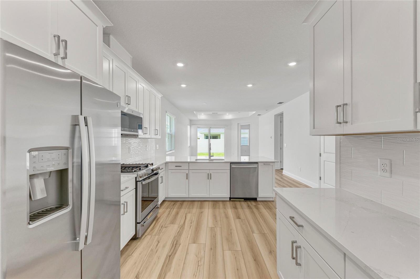 8212 CALLAHAN AVE