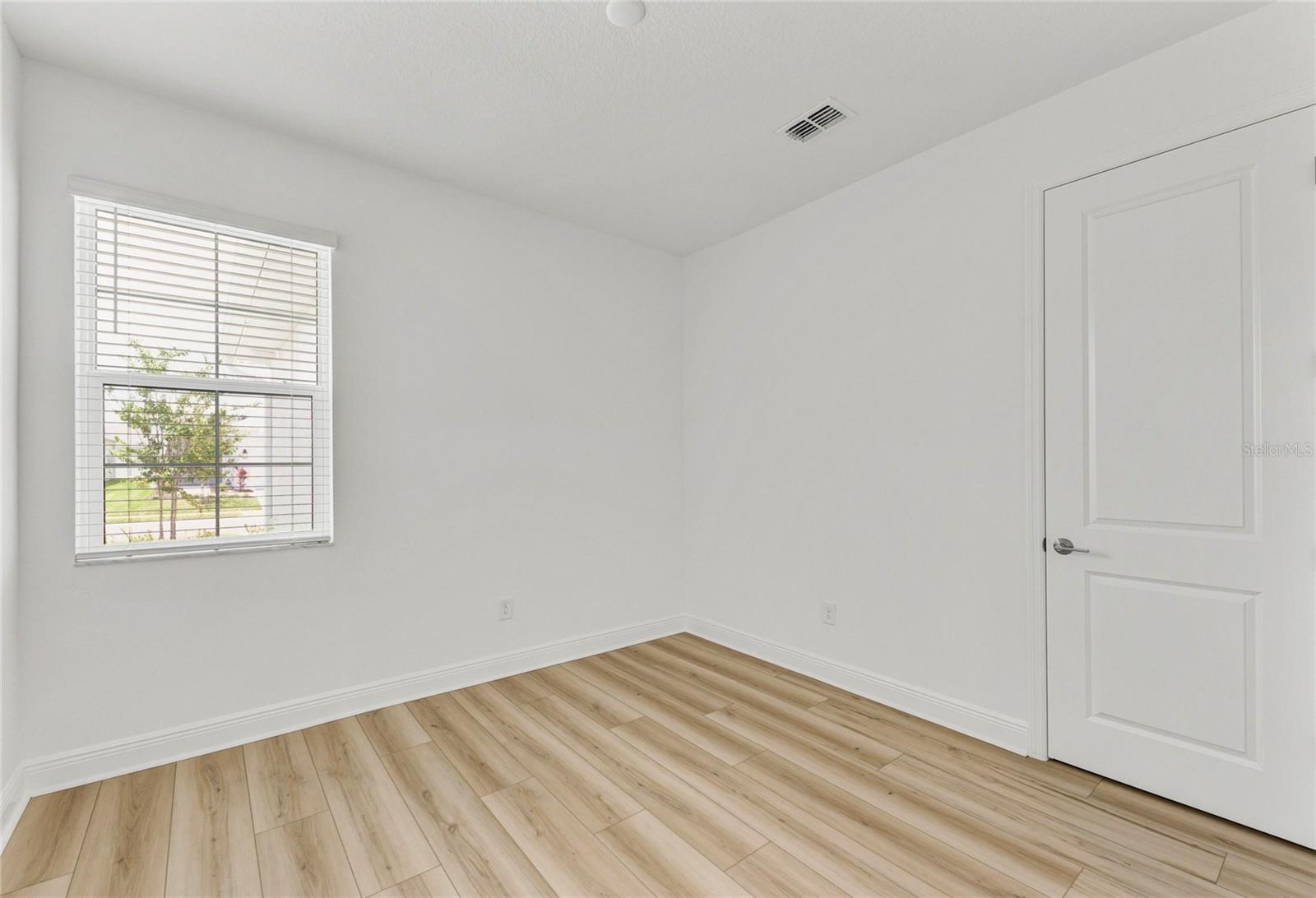 8212 CALLAHAN AVE